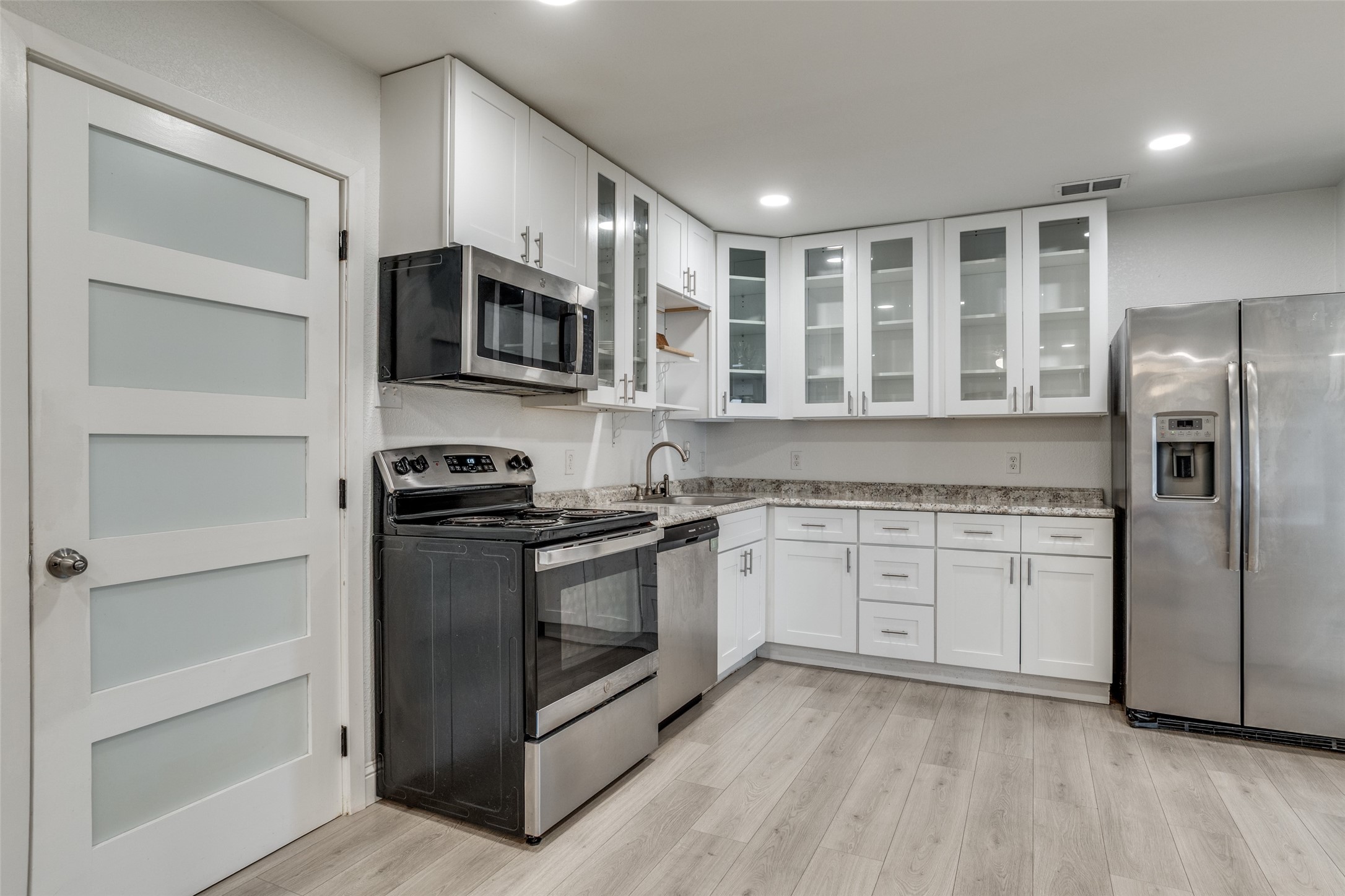 2711 San Diego Drive