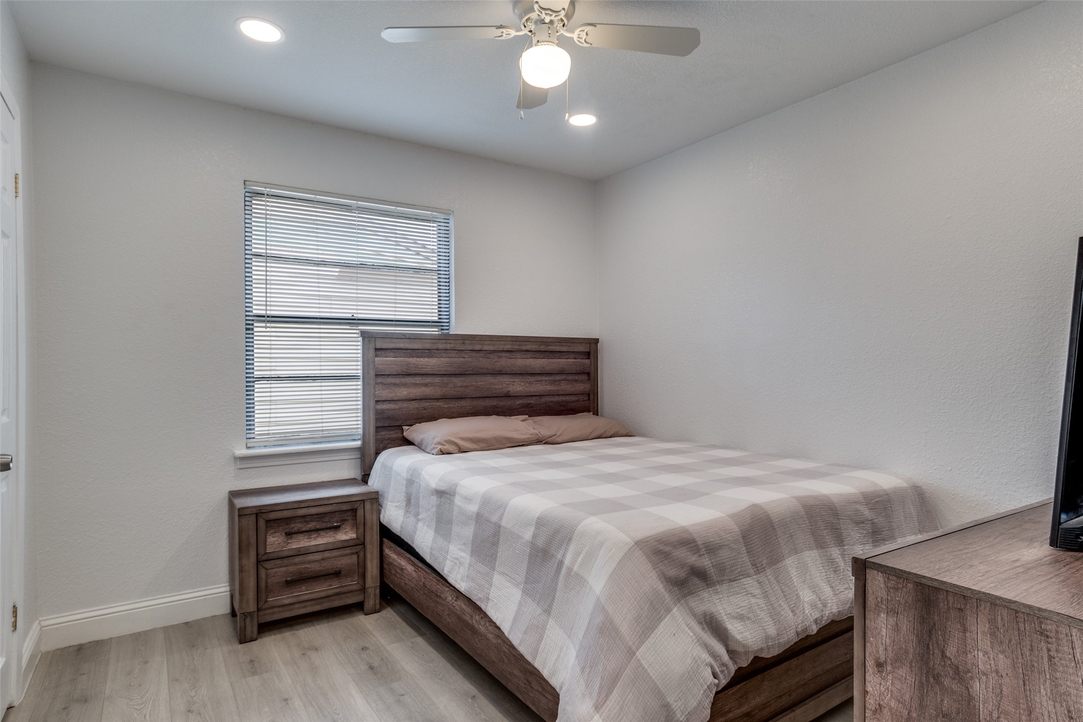 2711 San Diego Drive