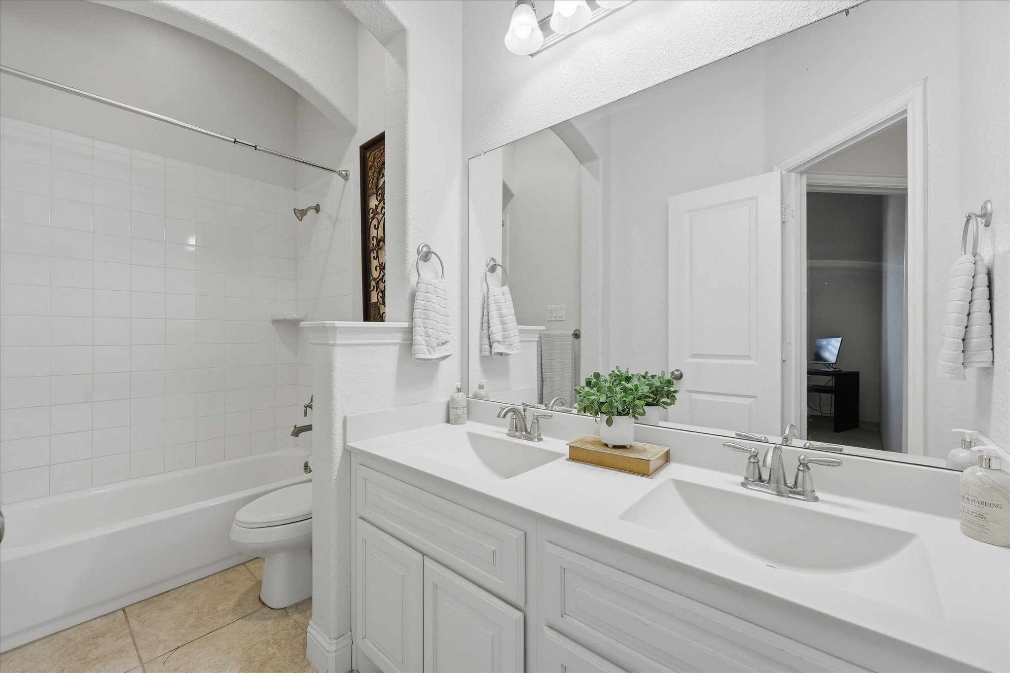 1328 Sandpiper Drive