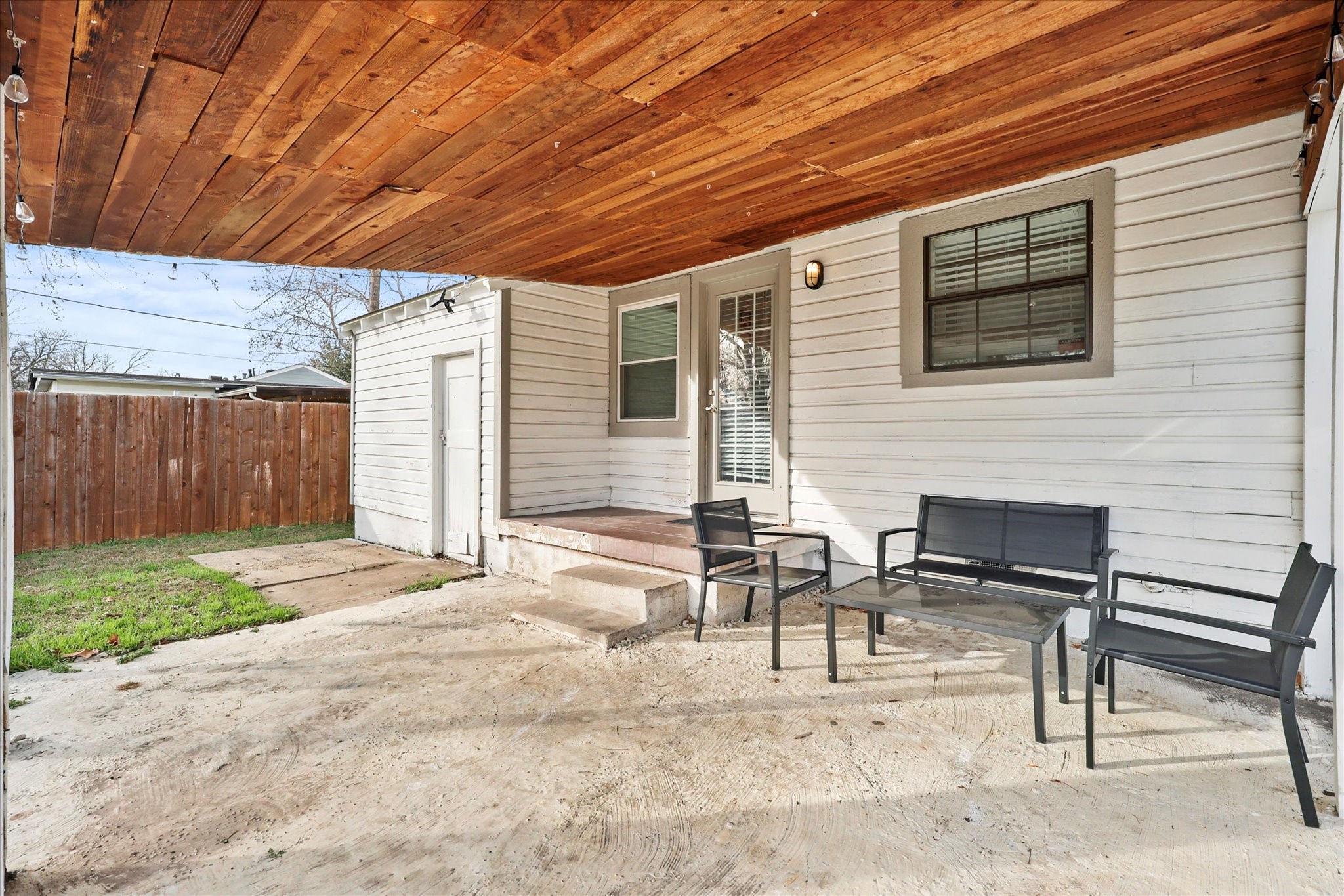 1528 Nash Street