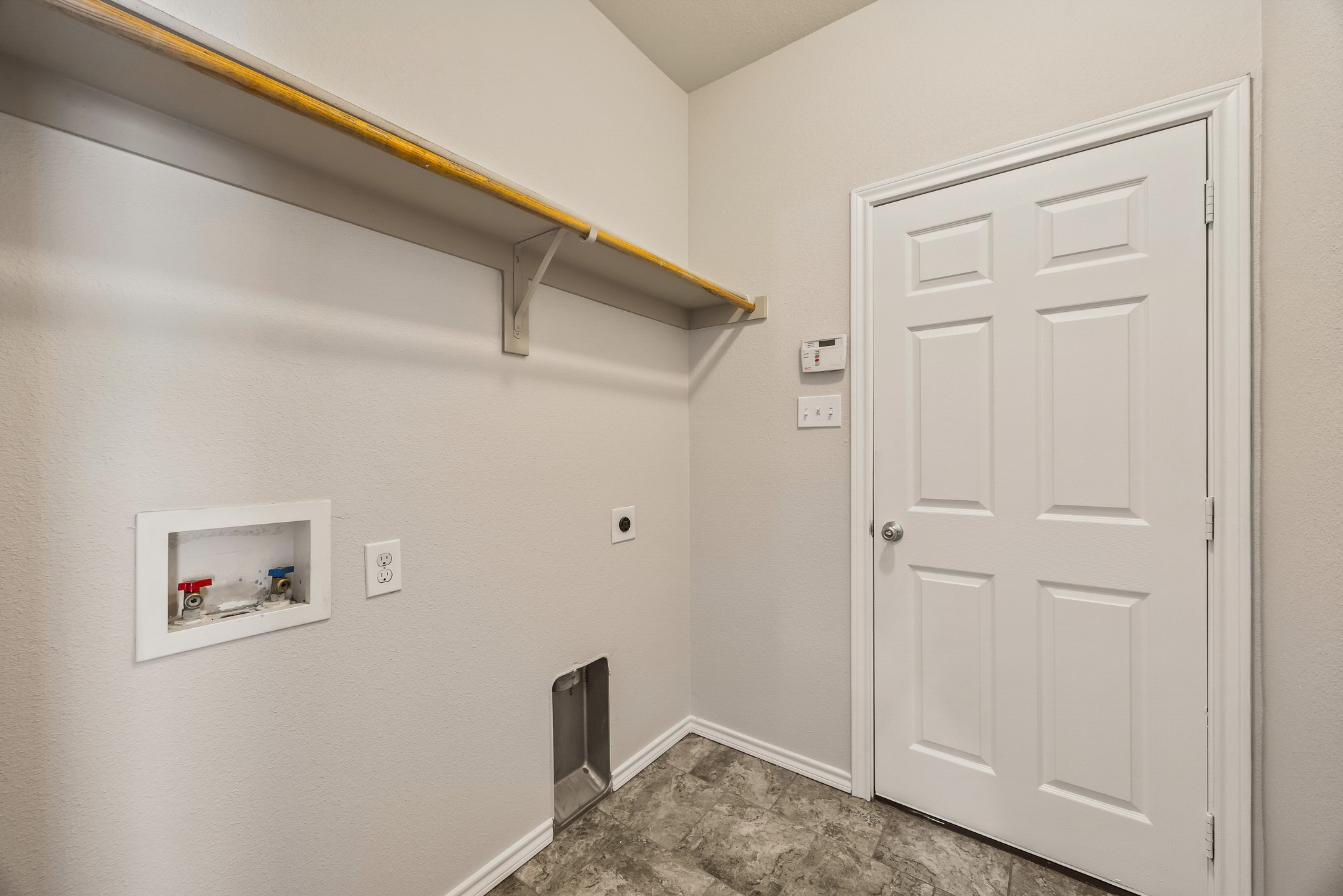 10969 Colonial Heights Lane