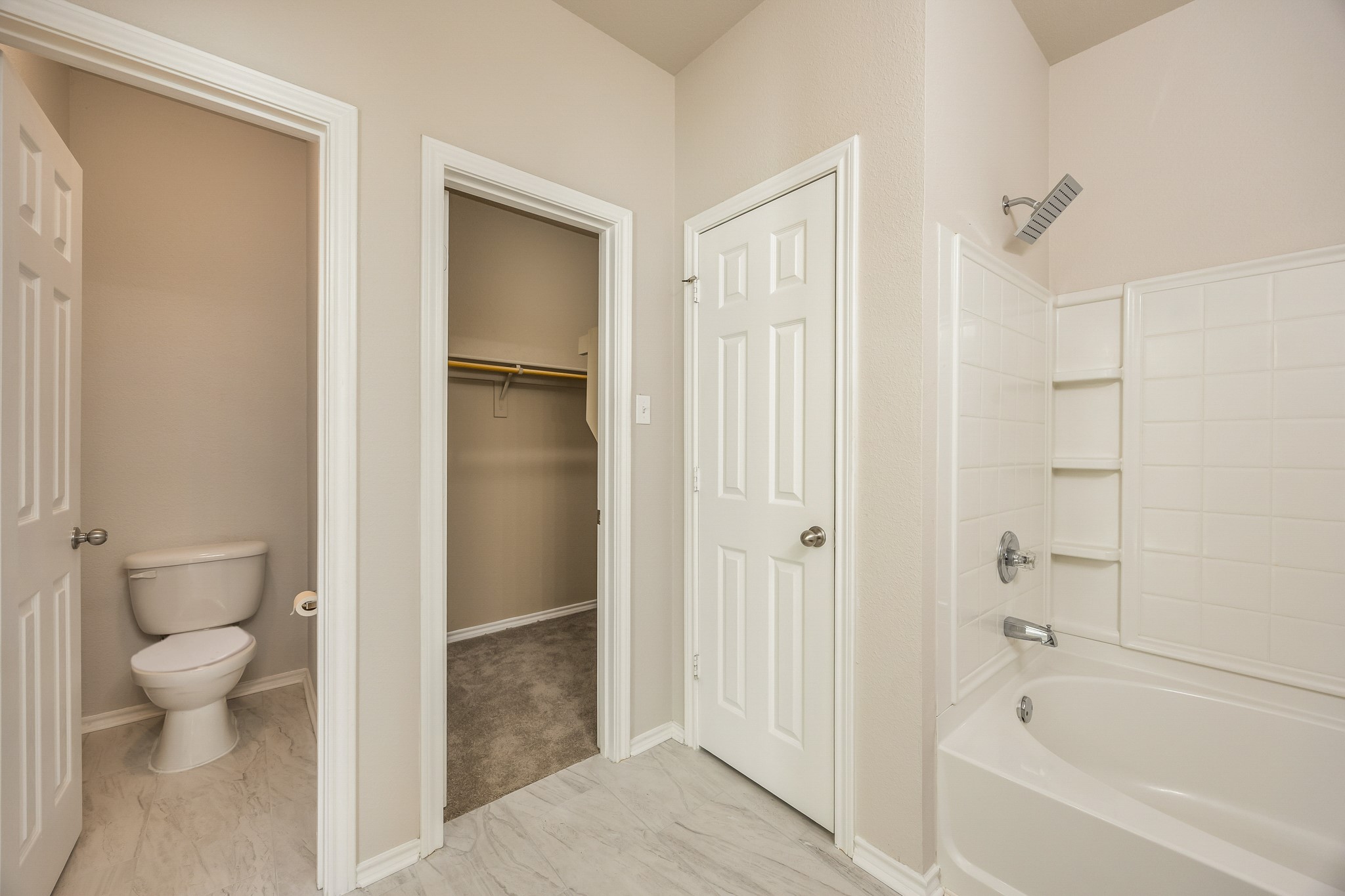 10969 Colonial Heights Lane