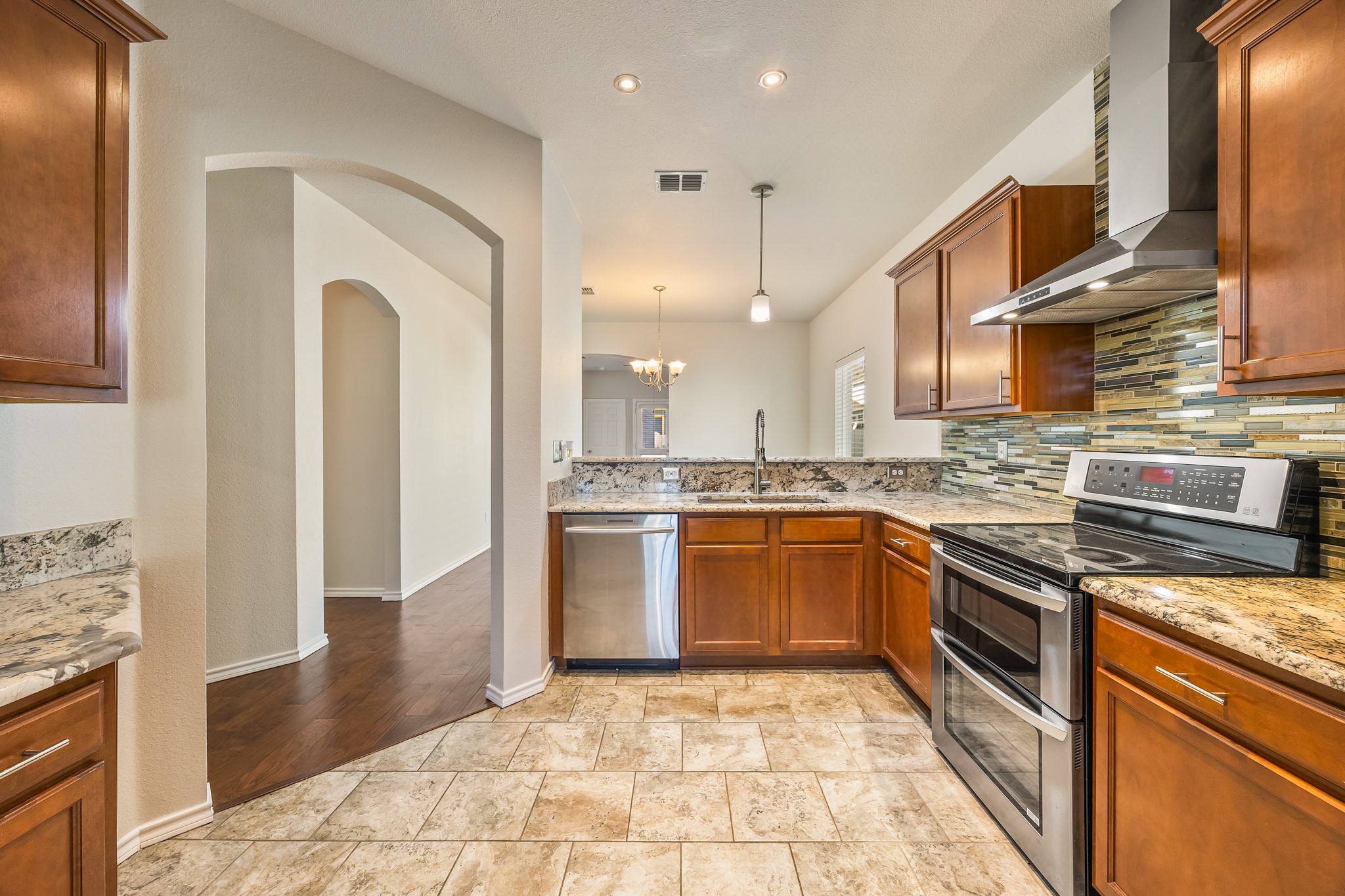 10969 Colonial Heights Lane