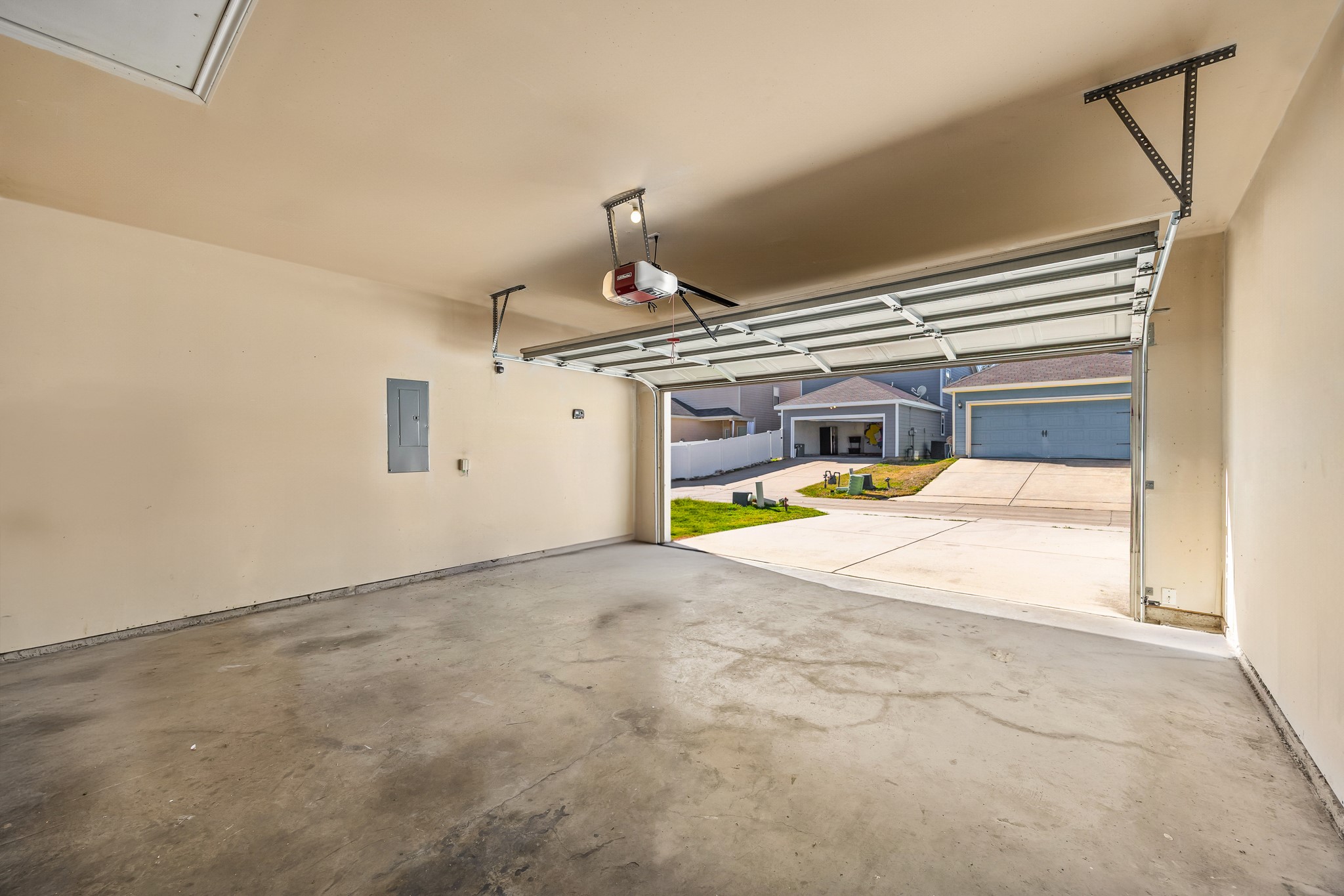 10969 Colonial Heights Lane