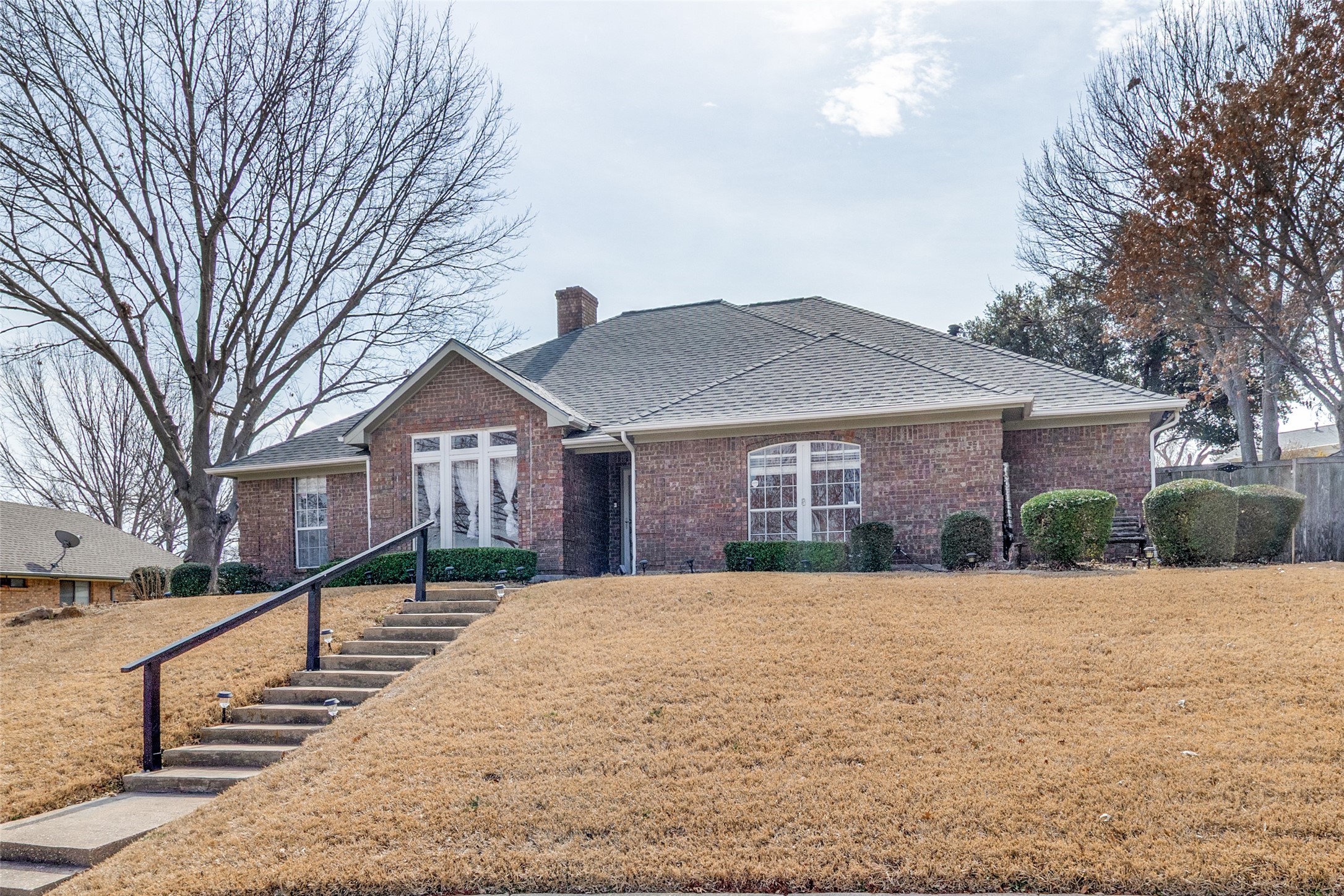 2120 Meadowview Court