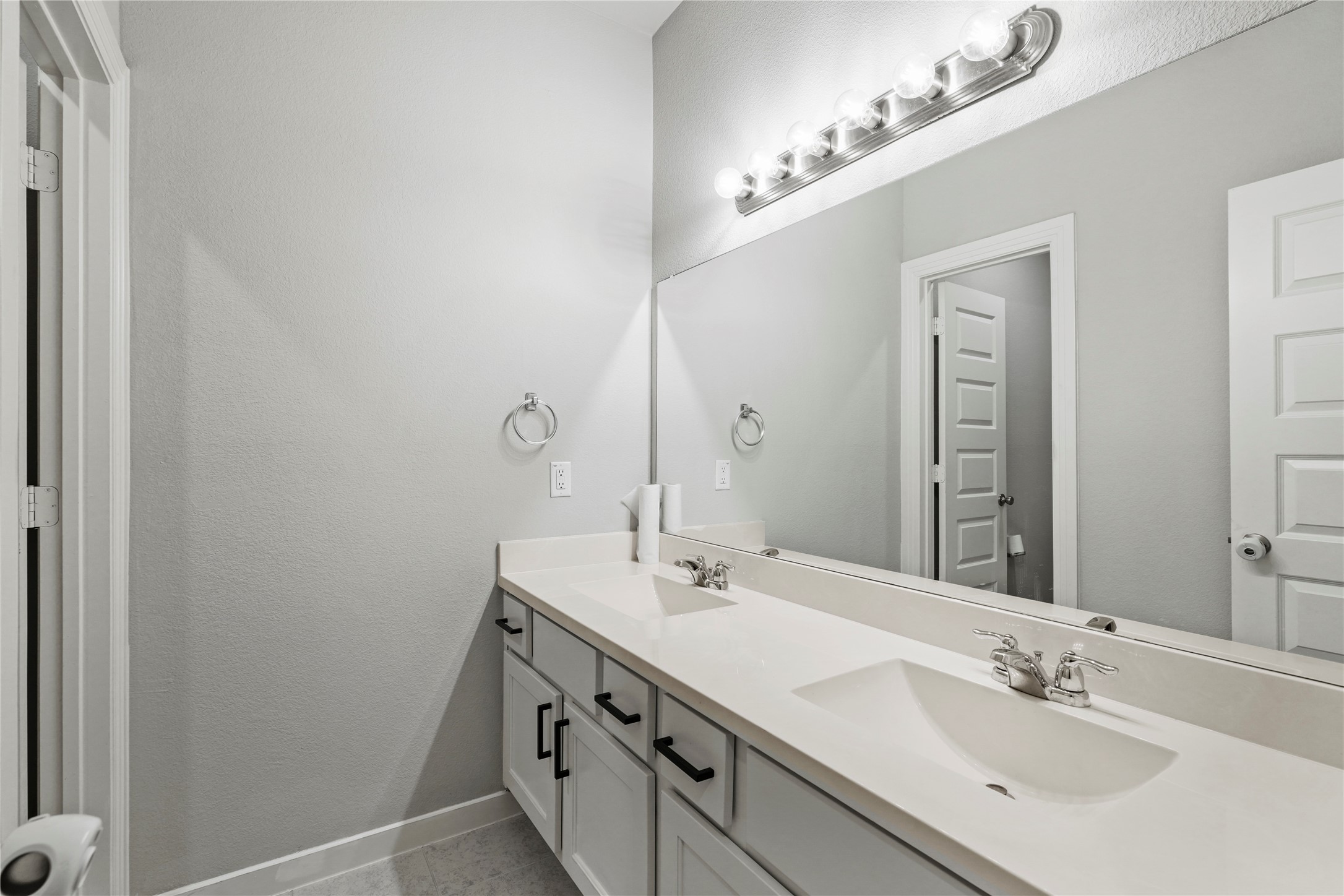 1613 Yellowstone Drive