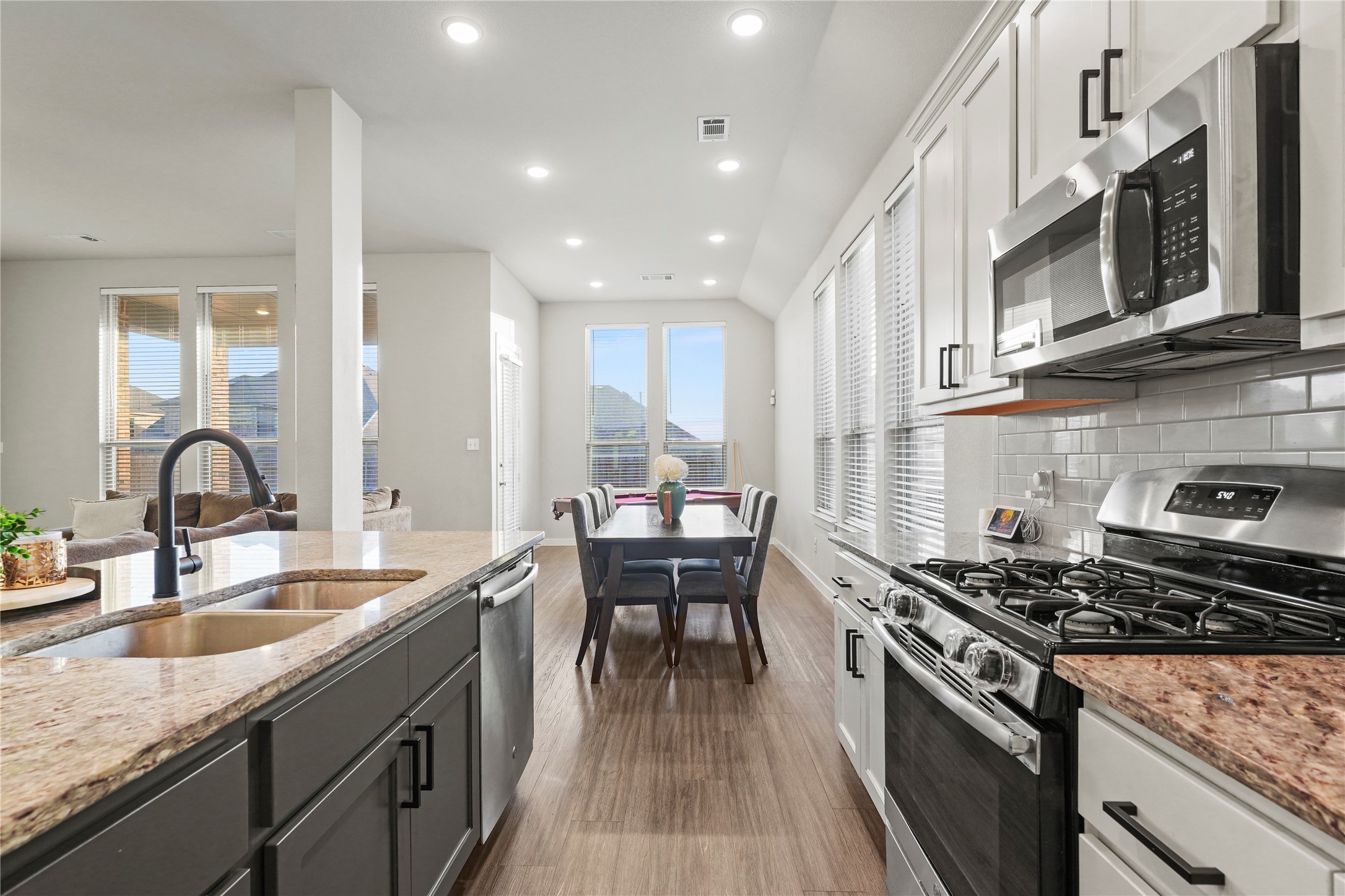 1613 Yellowstone Drive