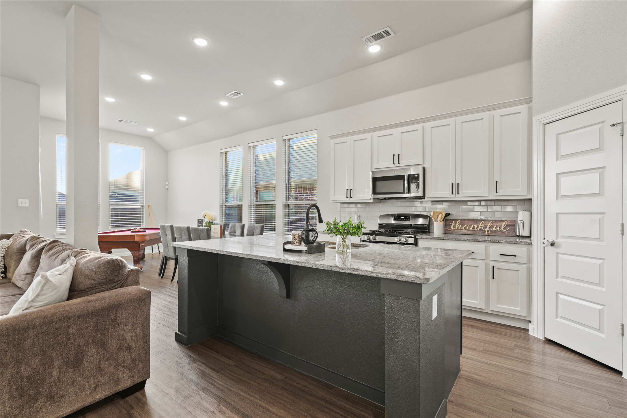 1613 Yellowstone Drive