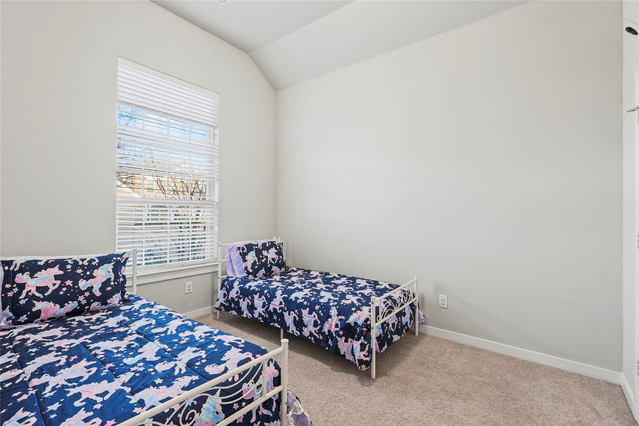 1613 Yellowstone Drive