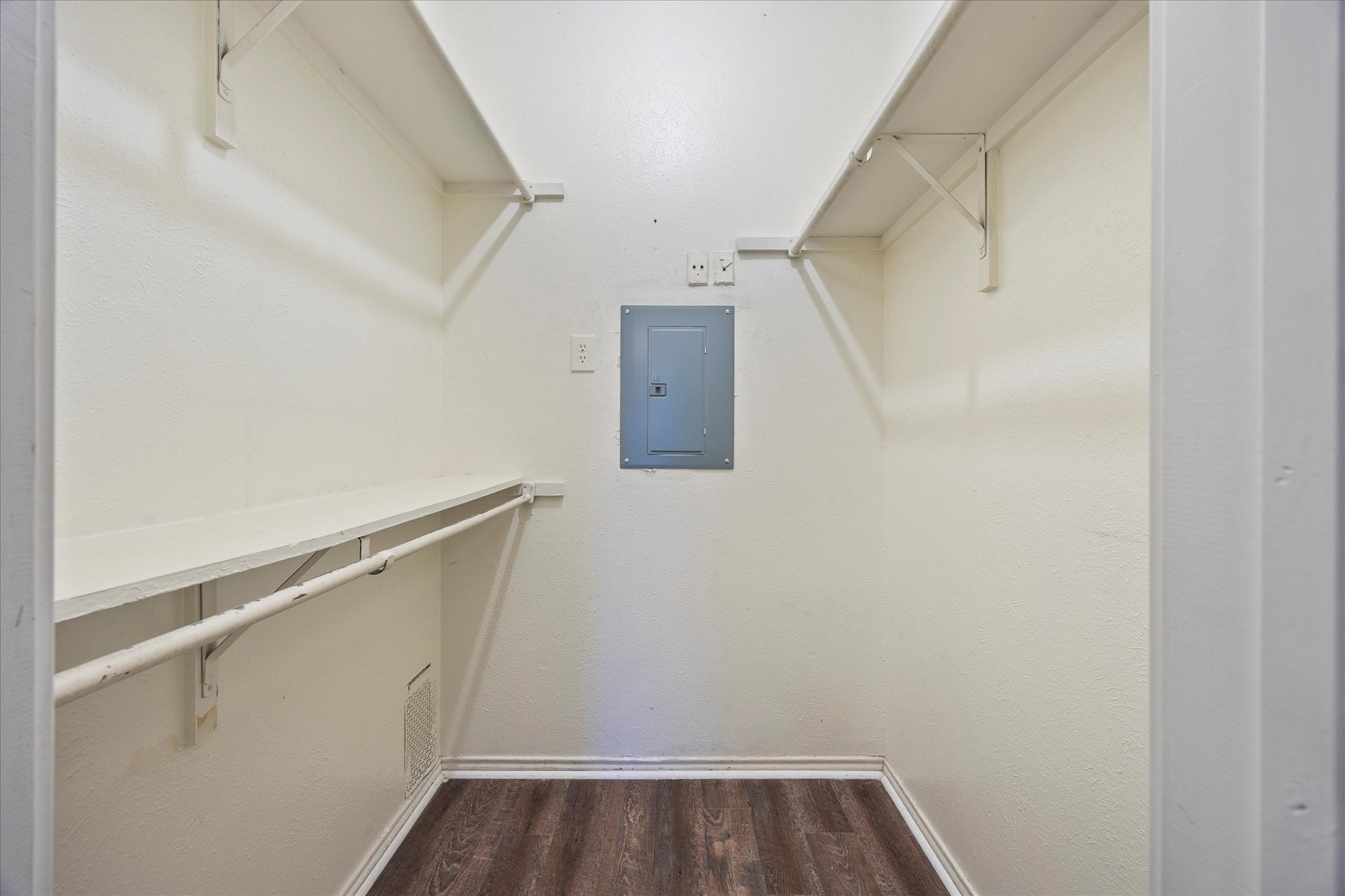 4422 Point Boulevard 110