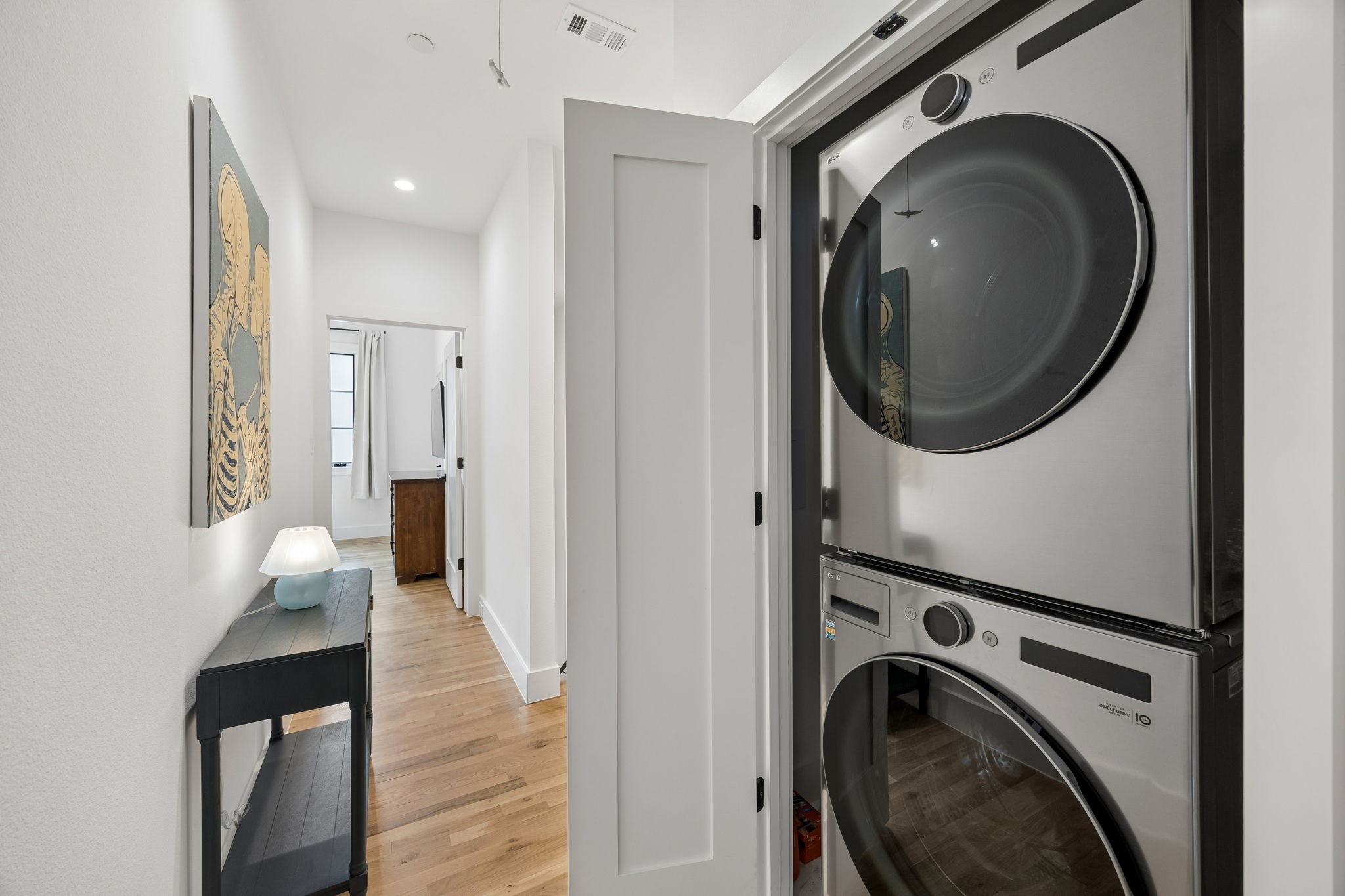 7207 Gaston Avenue 903