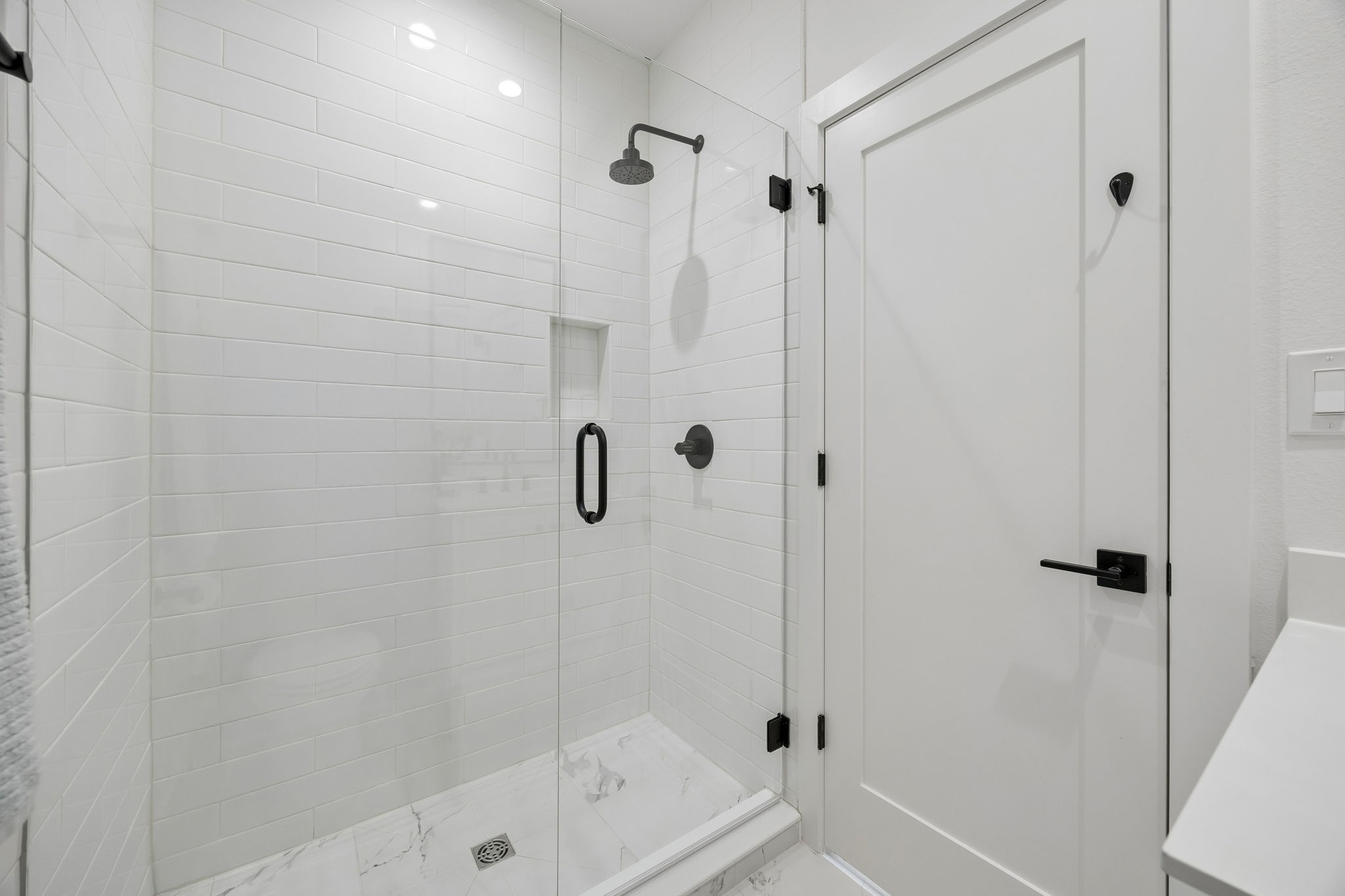 7207 Gaston Avenue 903