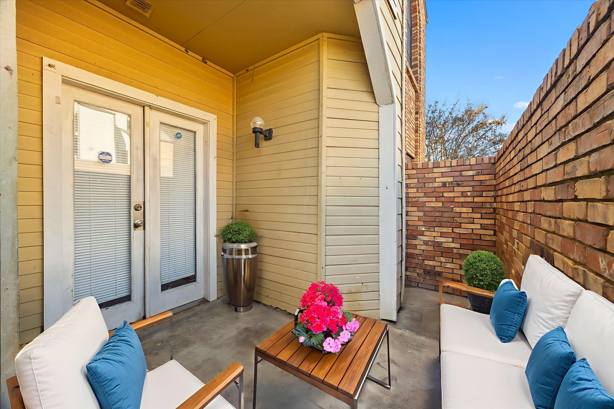 4434 Point Boulevard 106