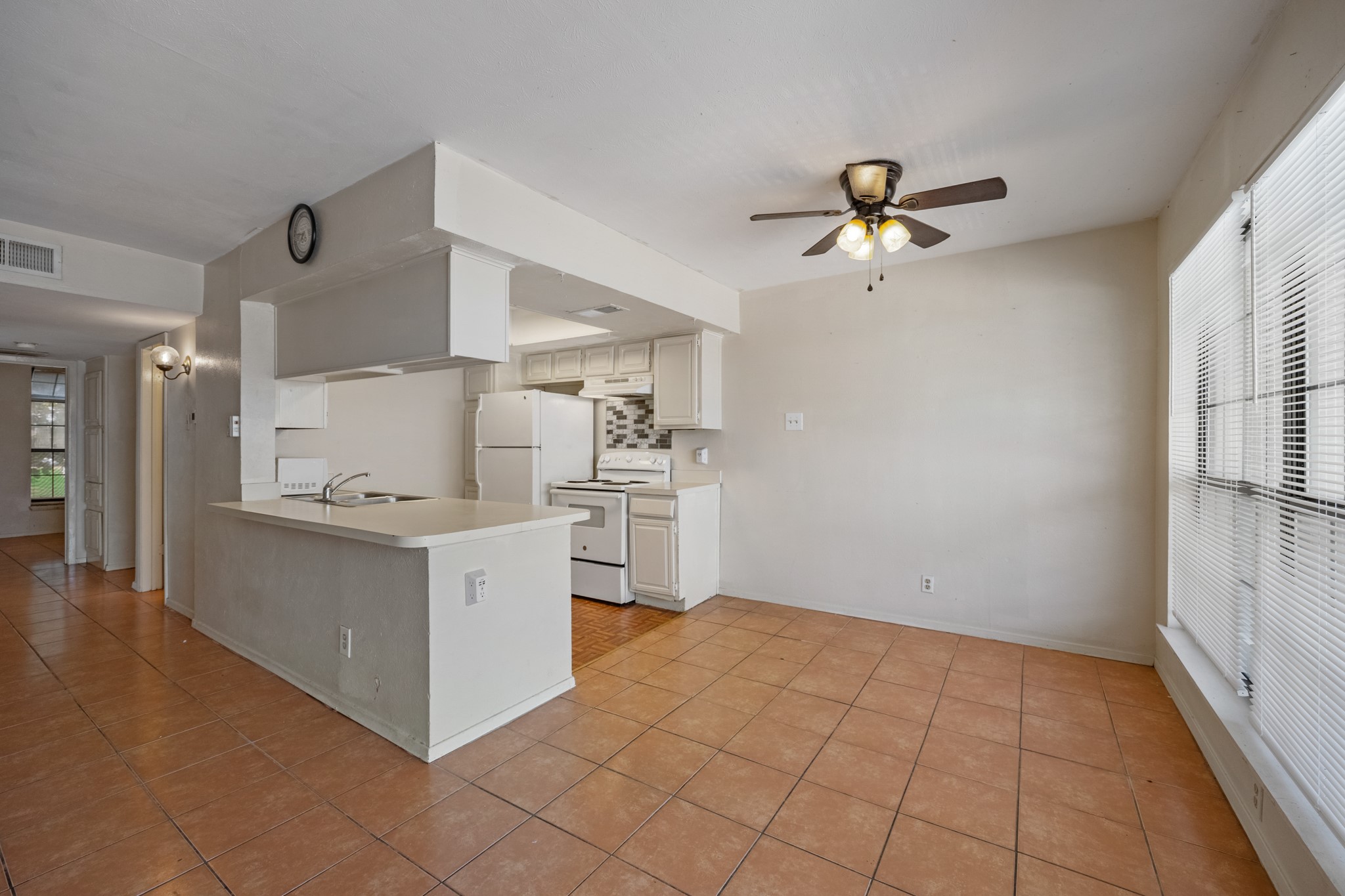 4460 Chaha Road 205