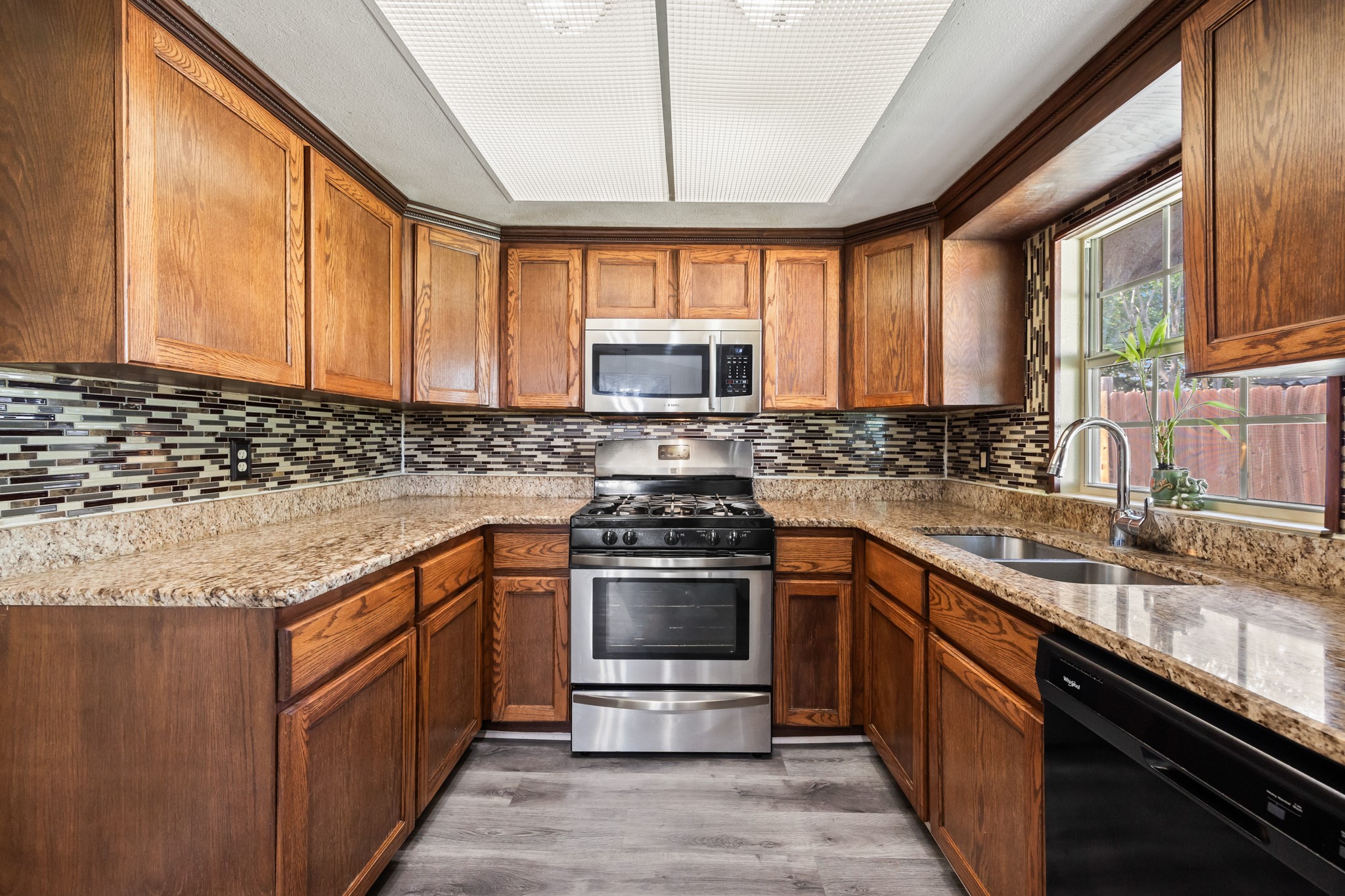 109 Ridgeway Circle