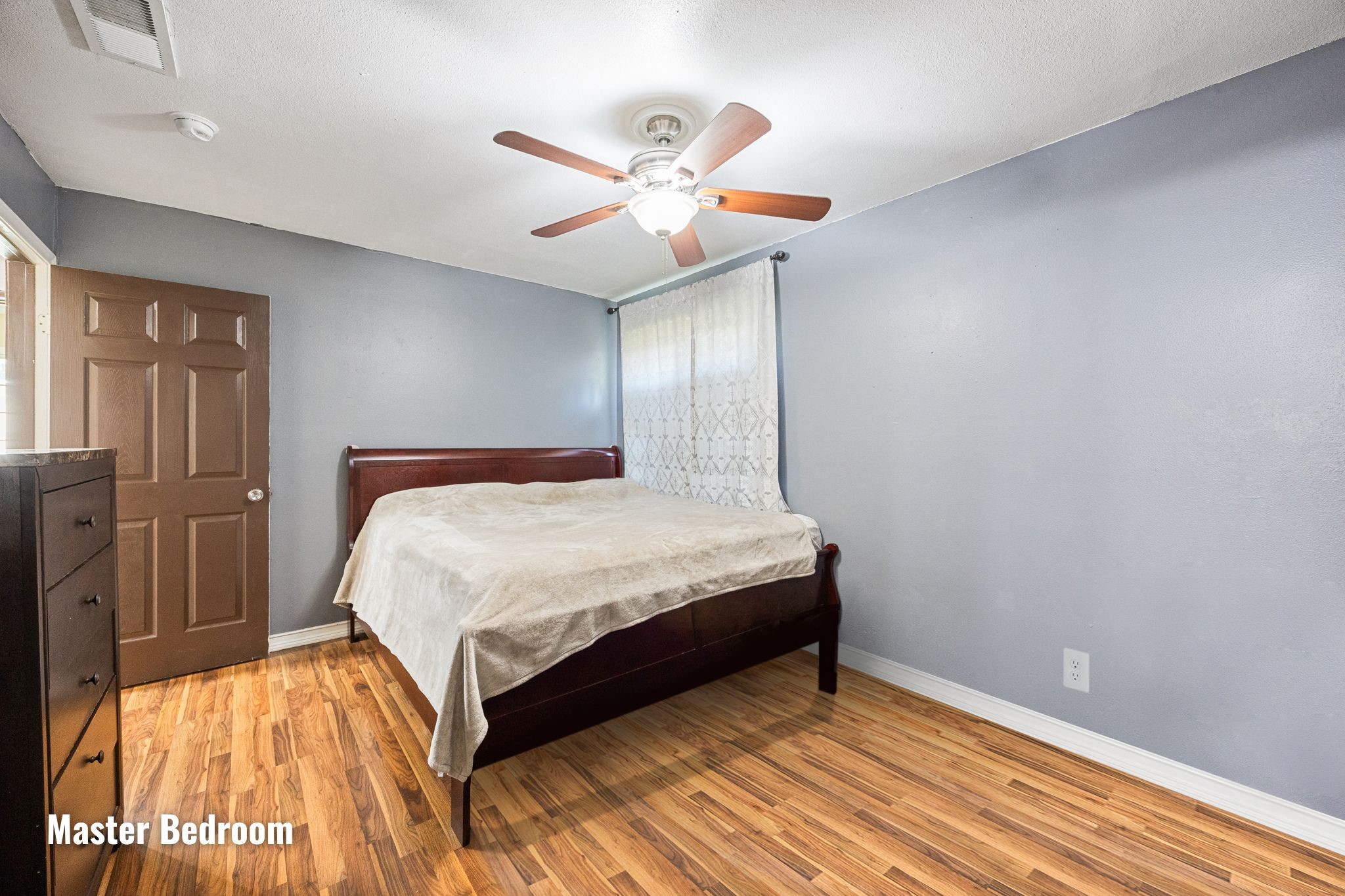109 Ridgeway Circle
