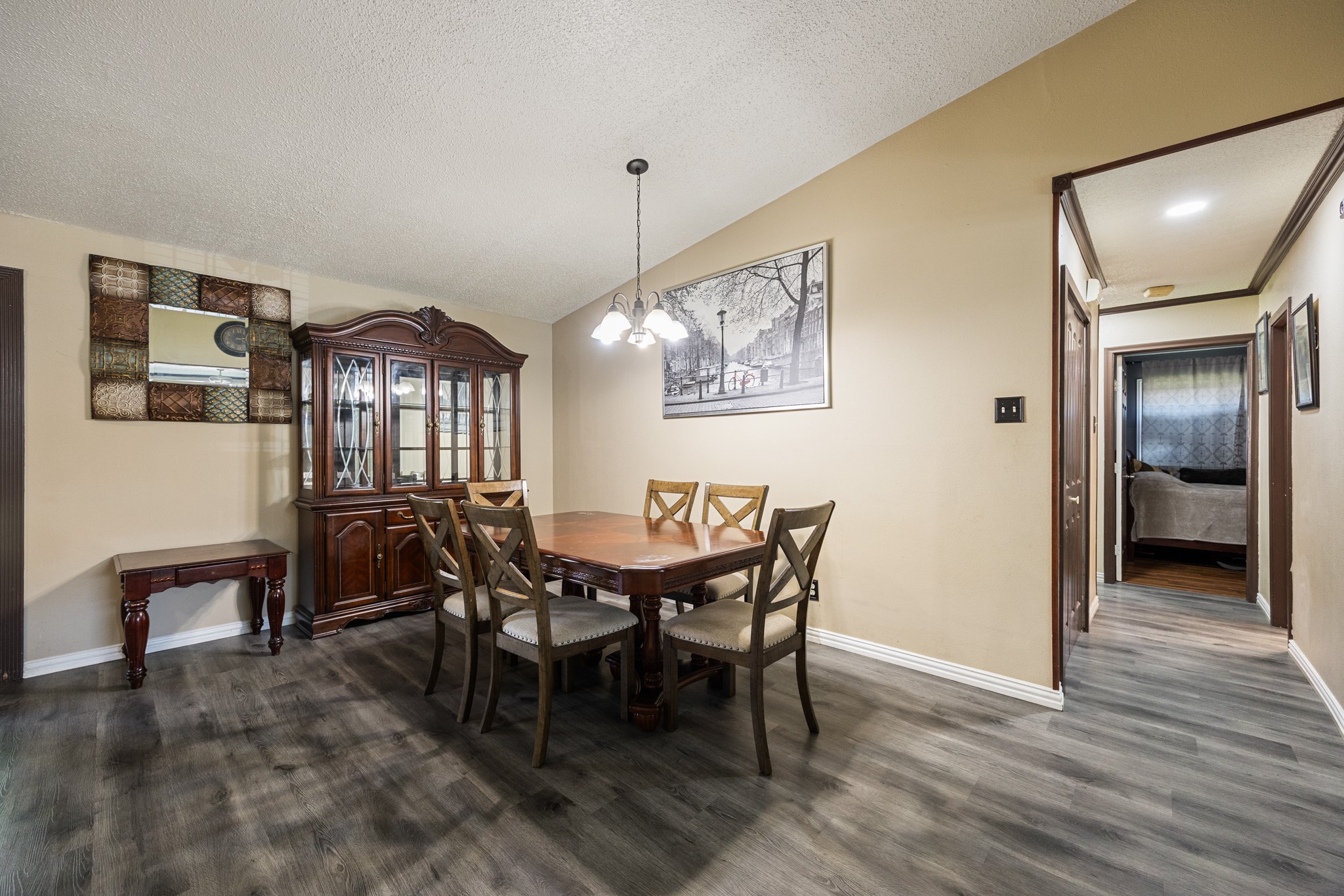 109 Ridgeway Circle