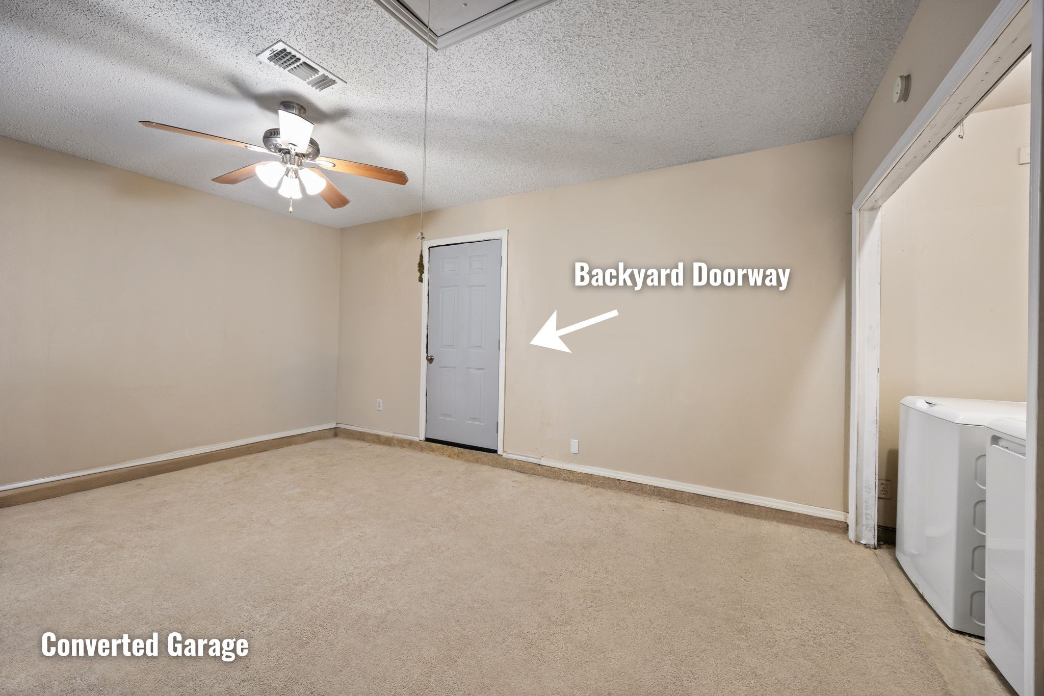109 Ridgeway Circle