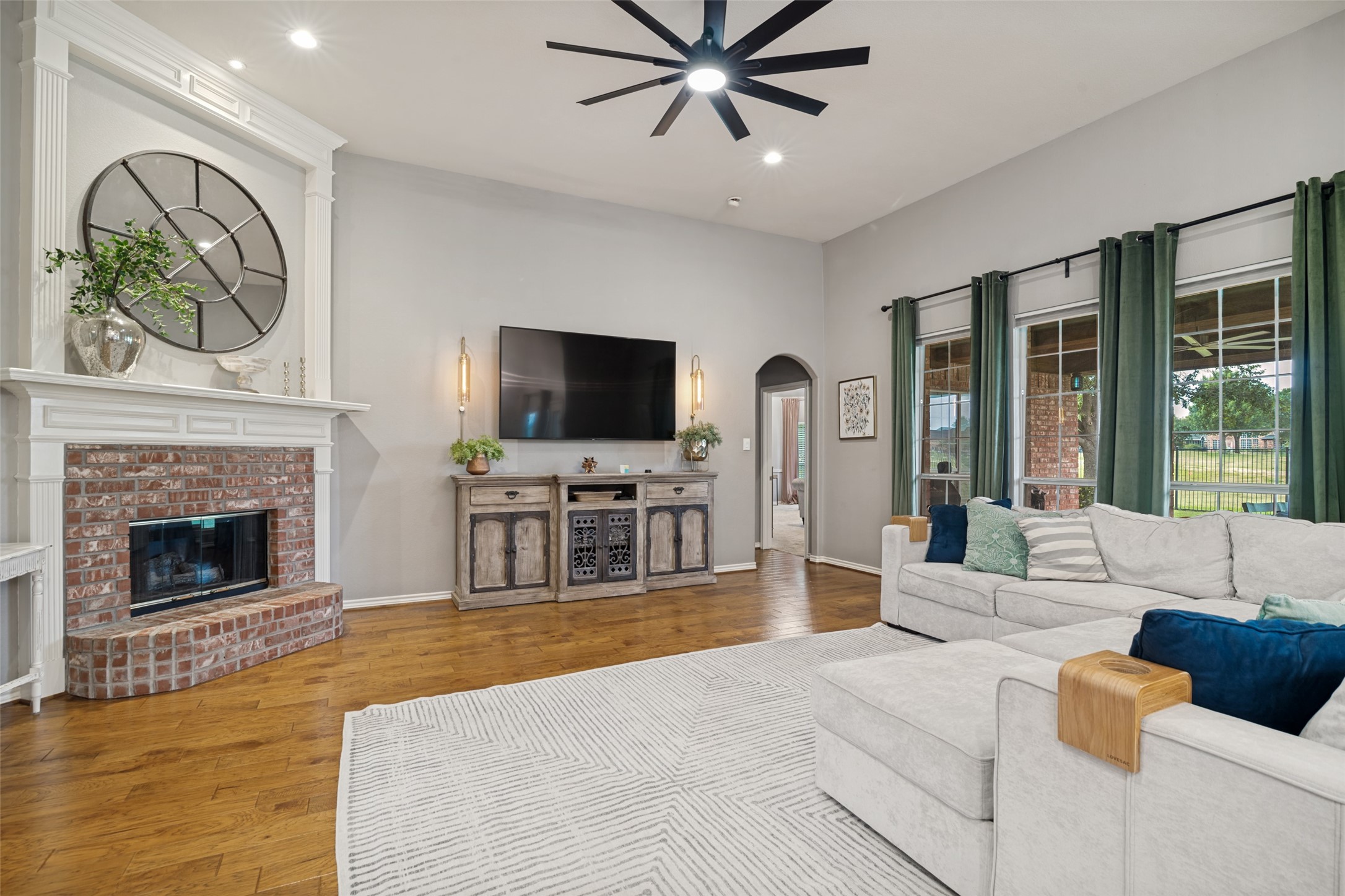 10413 Broadmoor Lane