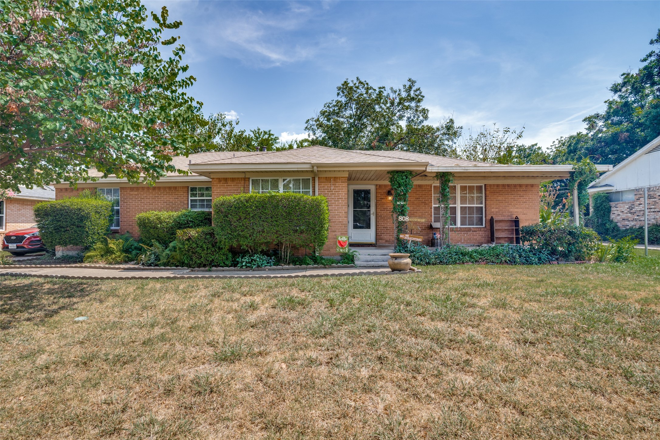 808 Branch Drive