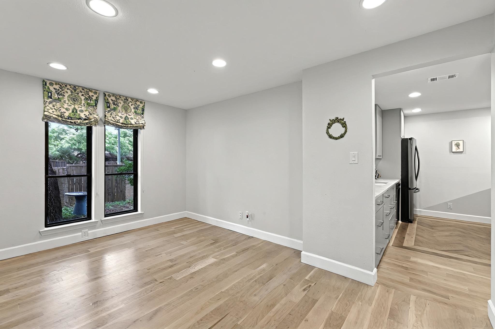 3701 Hulen Park Drive