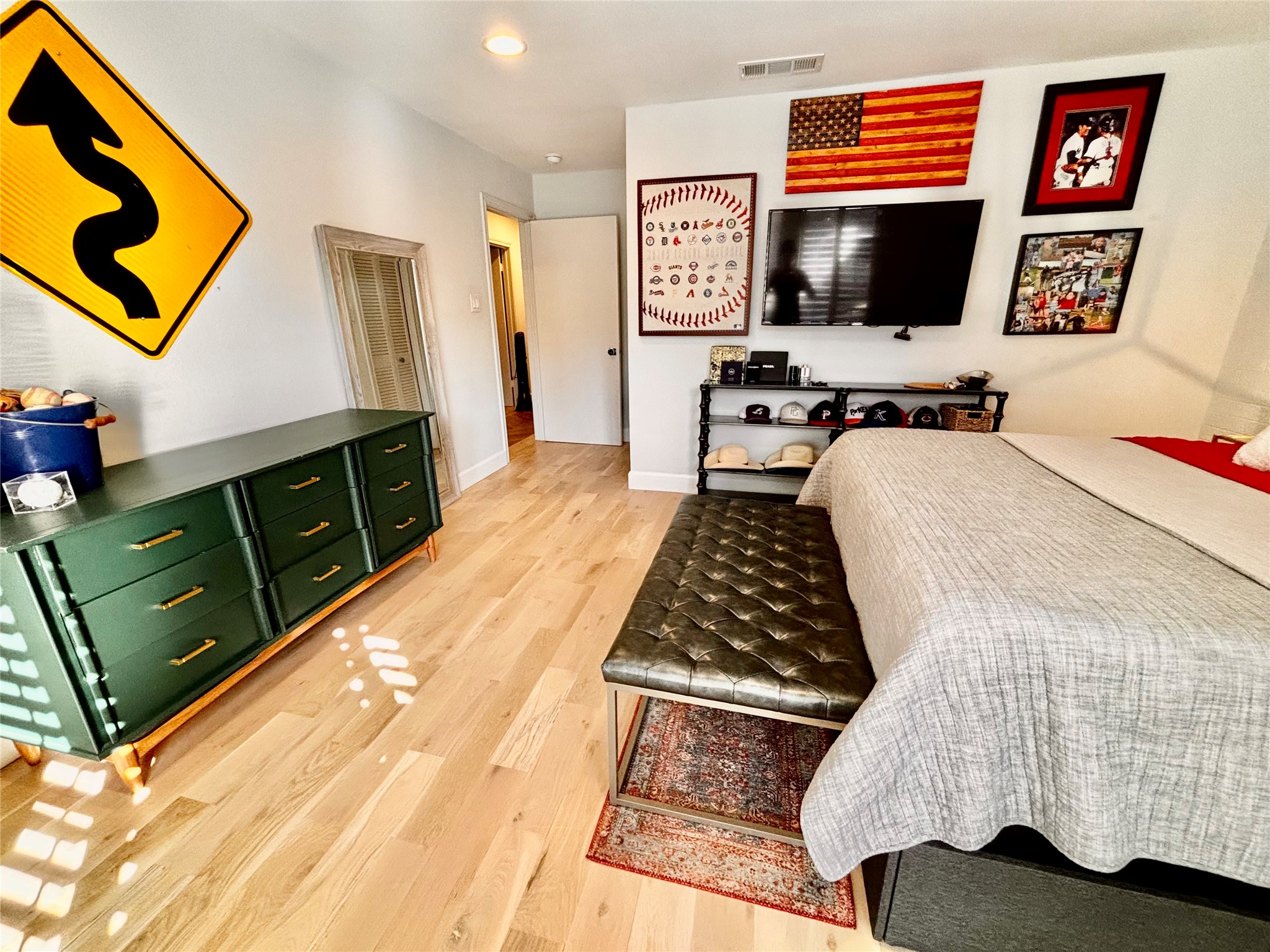 3701 Hulen Park Drive