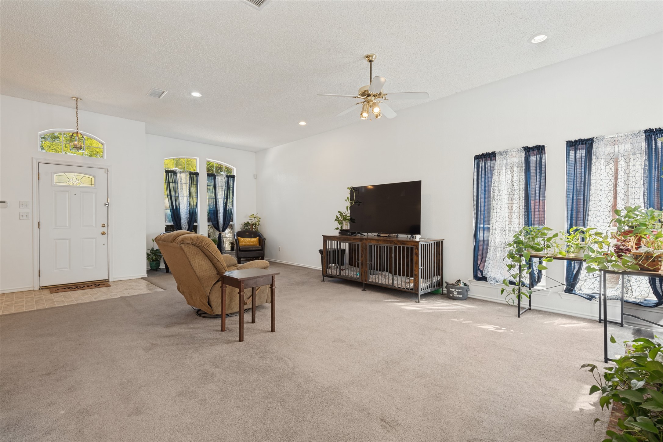 8914 Greenwood Trail