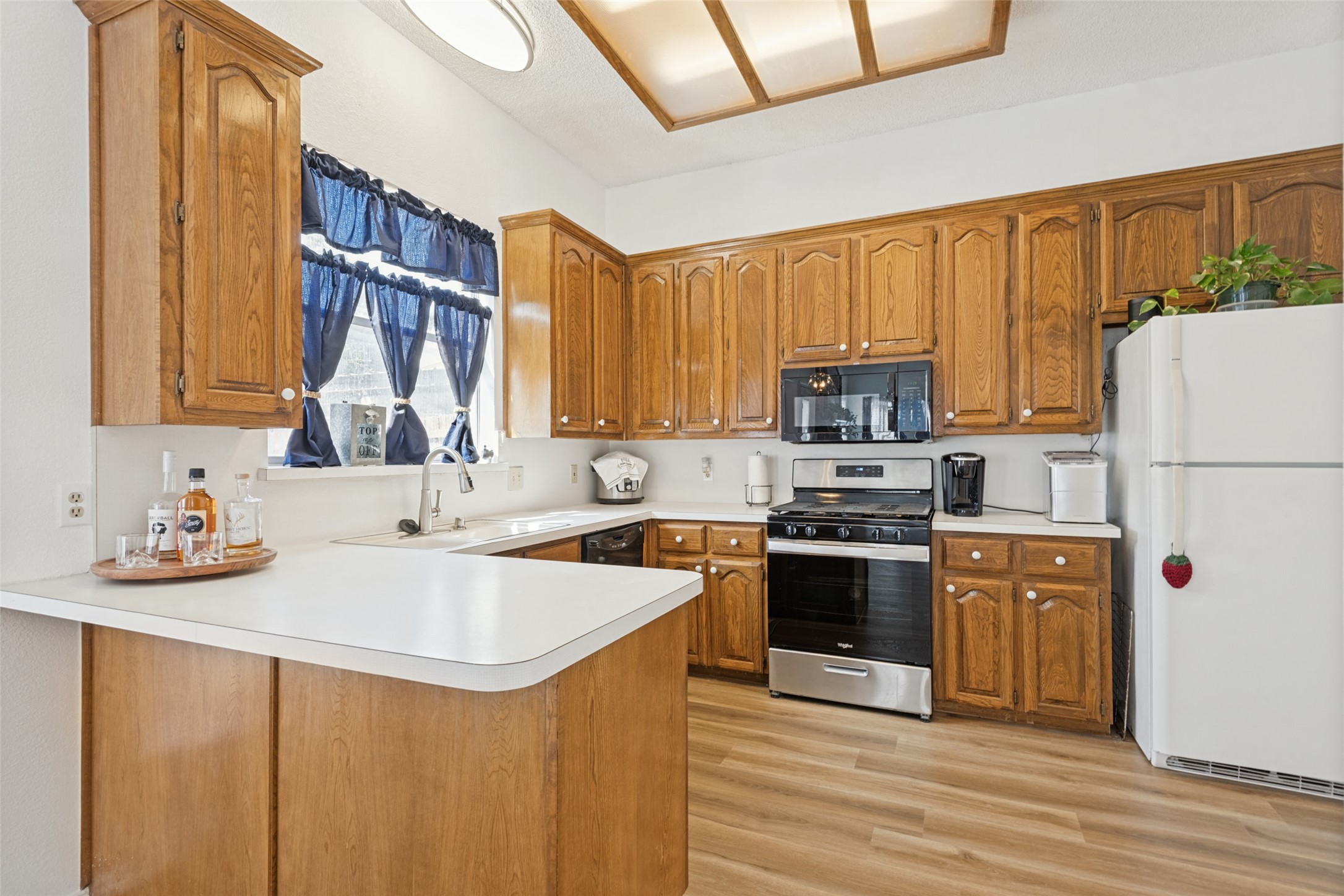 8914 Greenwood Trail