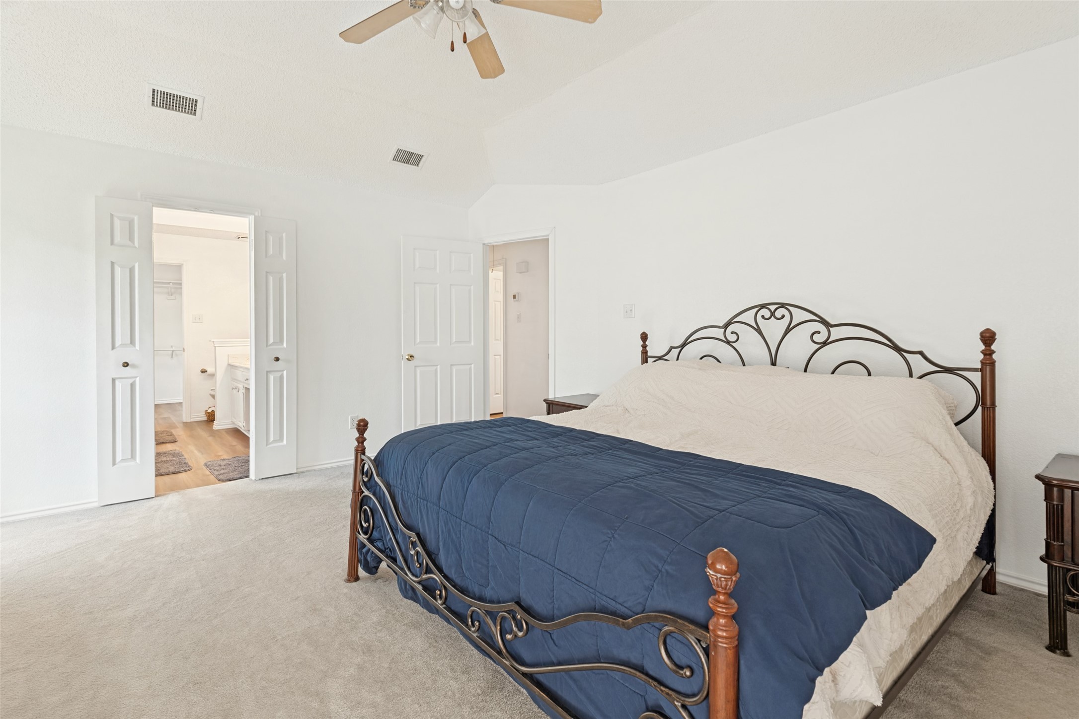 8914 Greenwood Trail