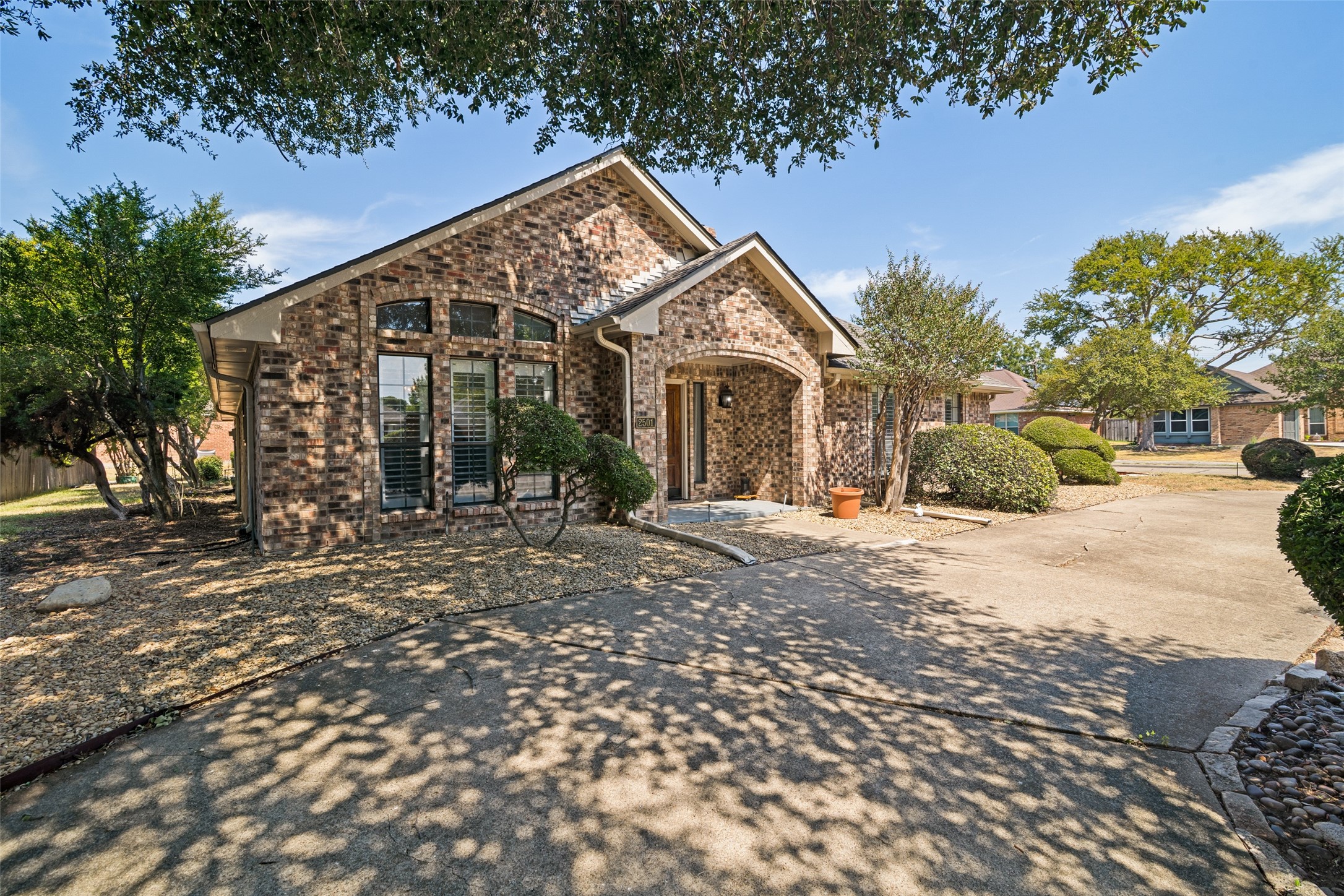 2501 Radcliffe Drive