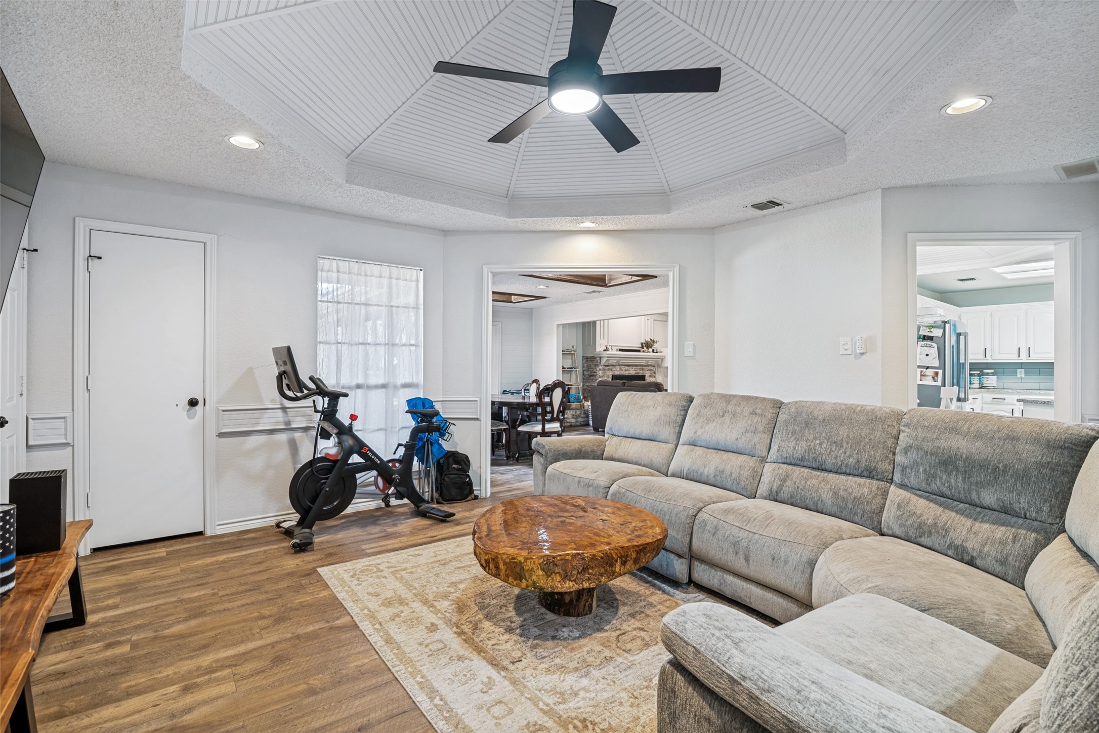 2501 Radcliffe Drive