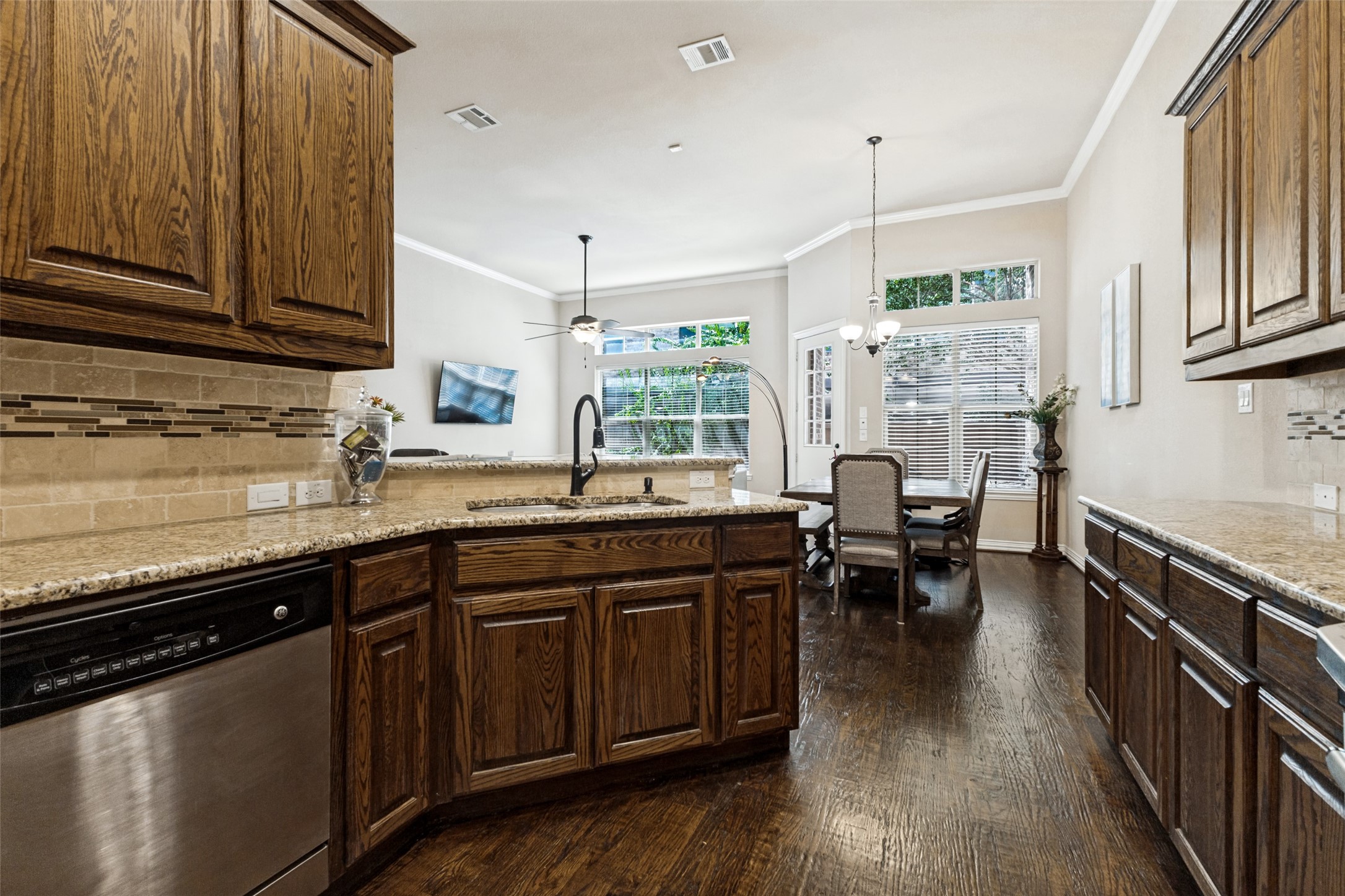 2211 Eriksson Lane