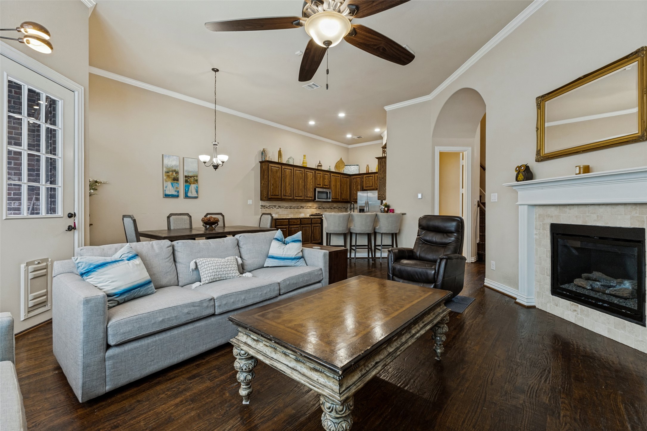 2211 Eriksson Lane
