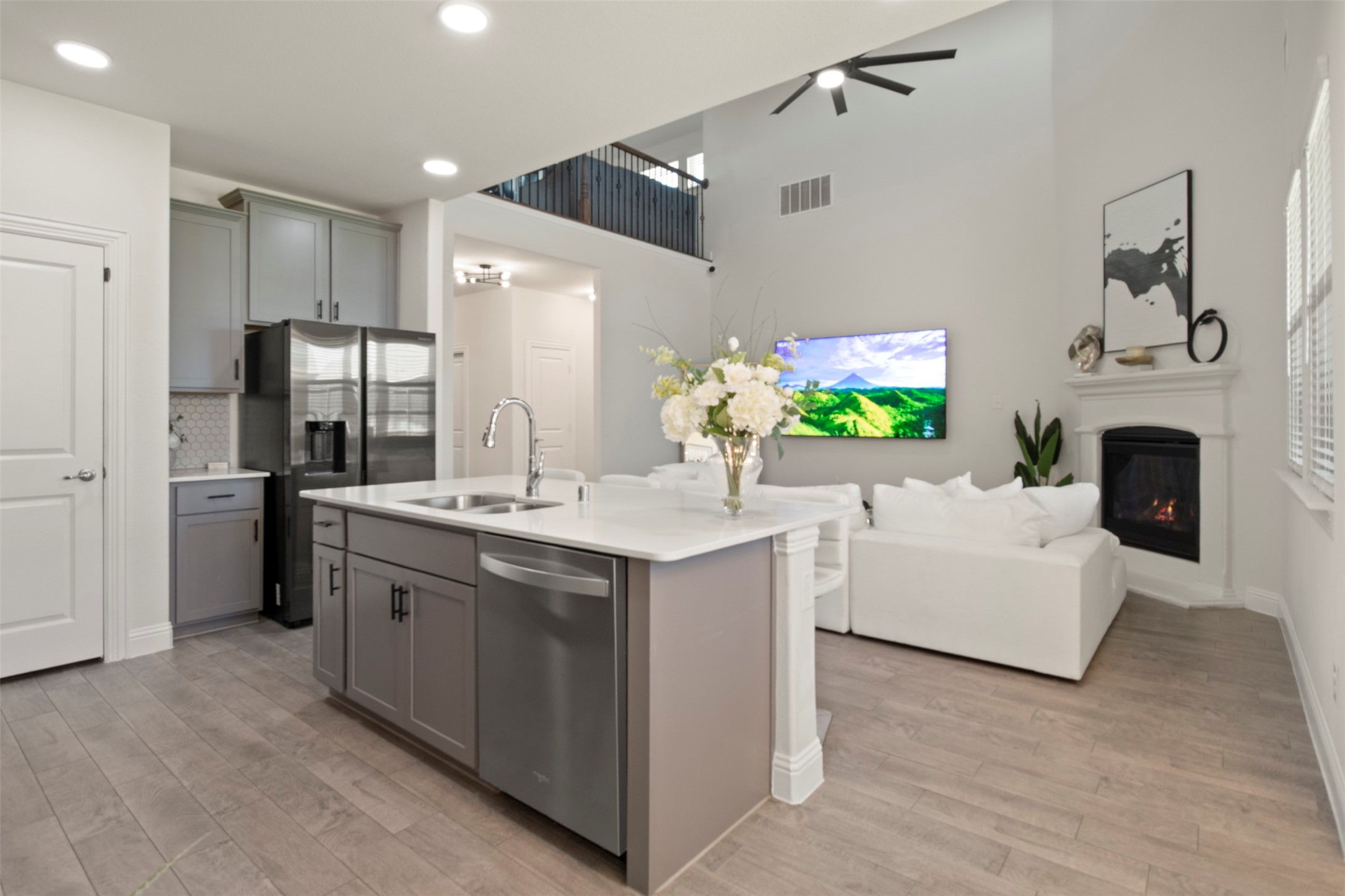 4125 Fern Loop