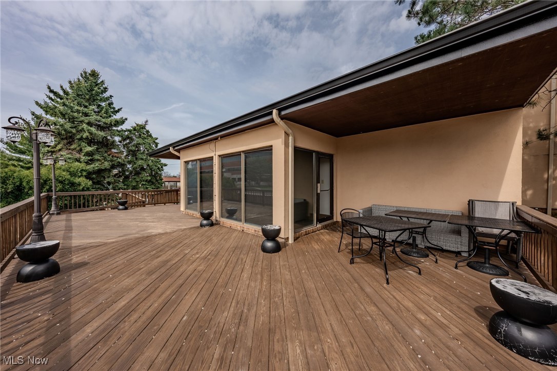 200 Fox Hollow Drive 312
