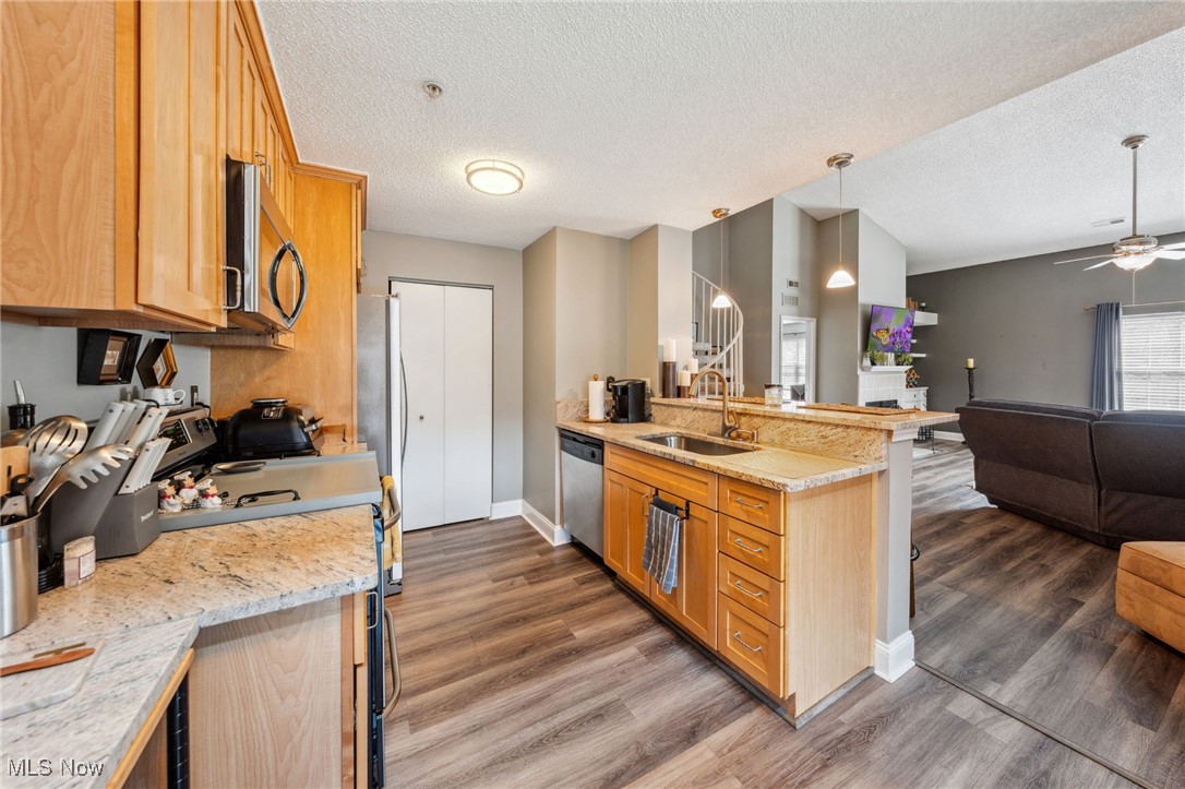 200 Fox Hollow Drive 312