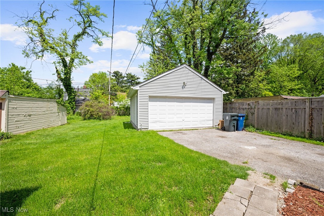 1047 Hillstone Road