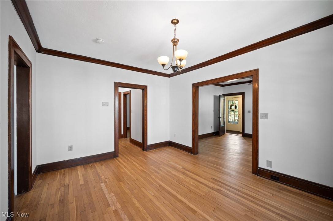 1303 W 102nd Street