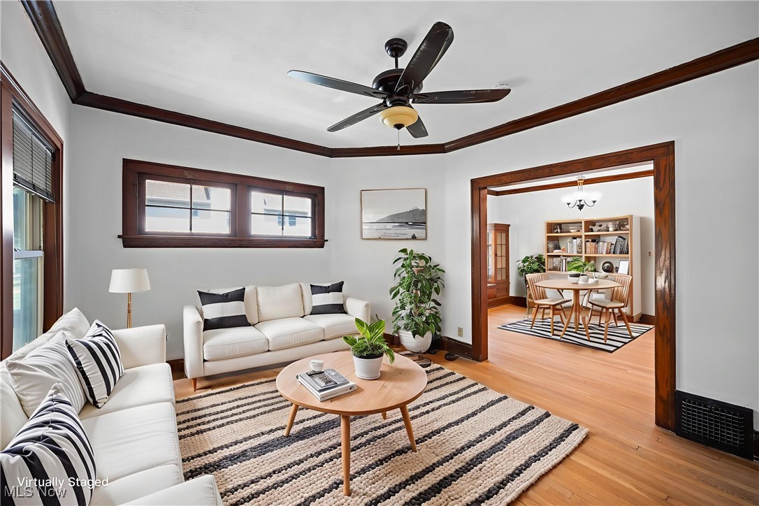 1303 W 102nd Street