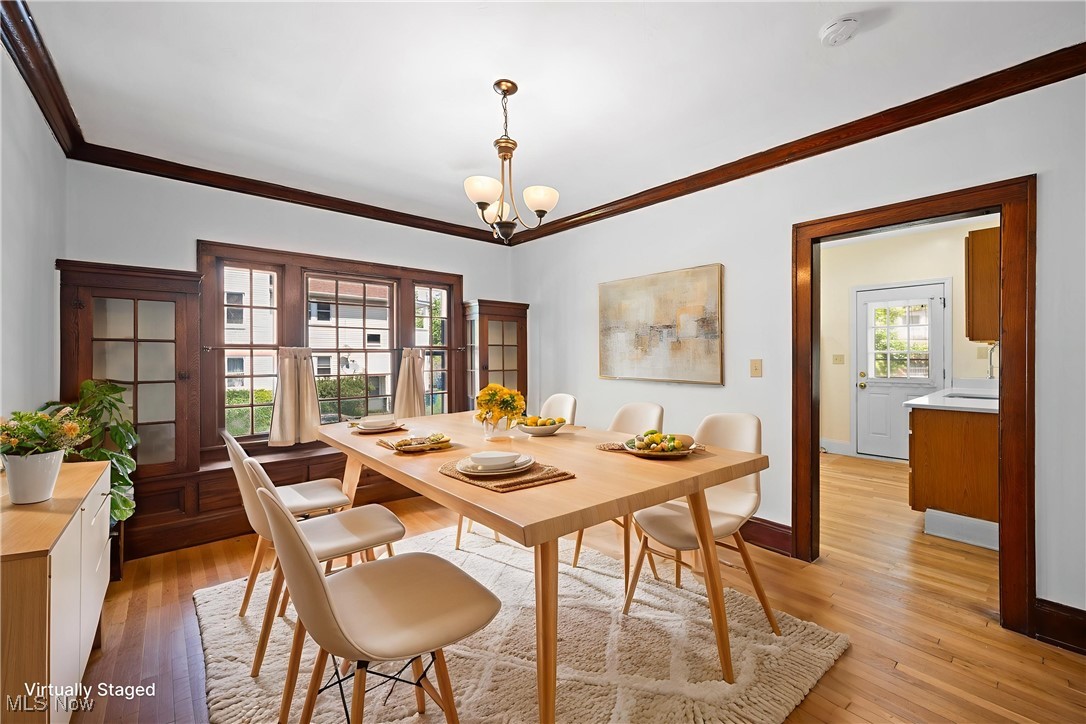 1303 W 102nd Street