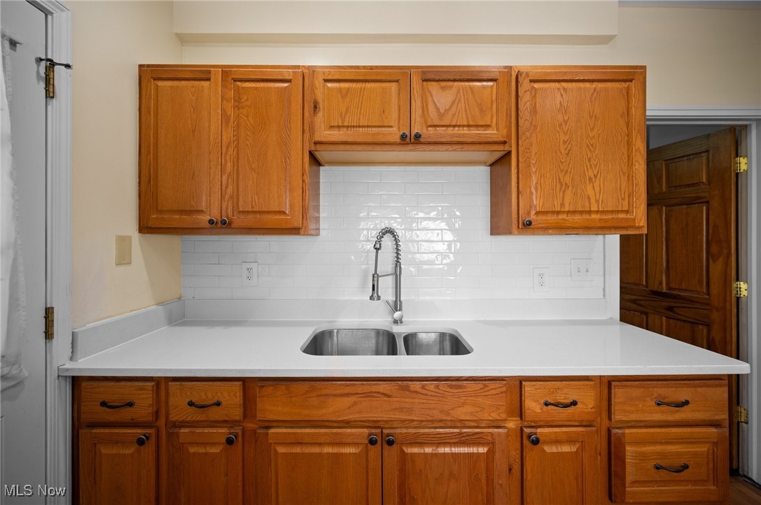1303 W 102nd Street
