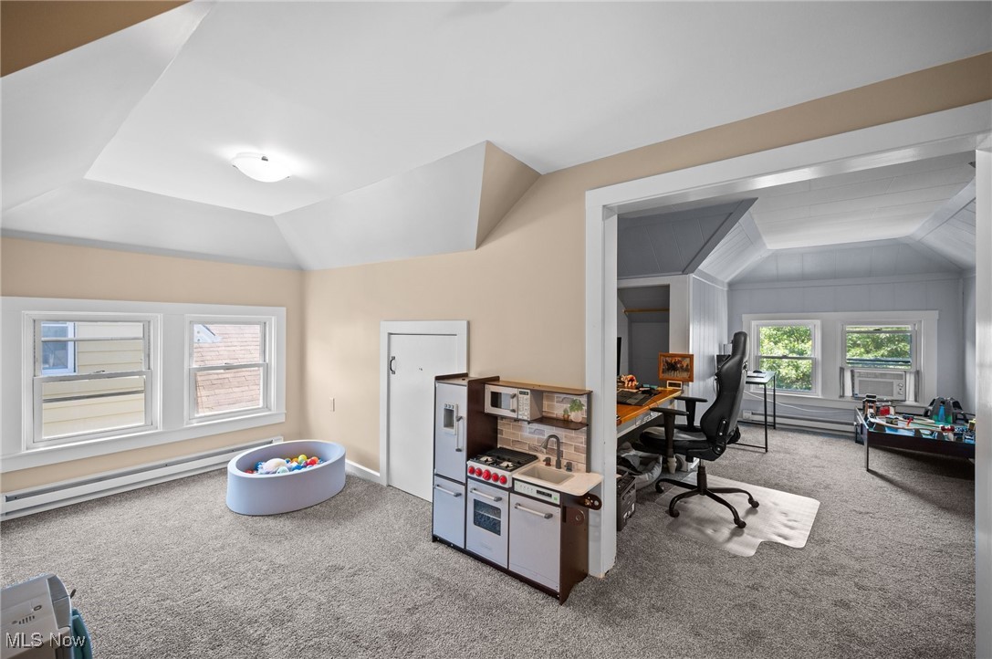 1303 W 102nd Street