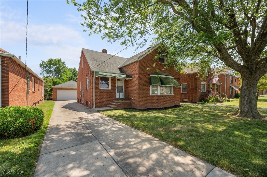 3301 Warren Road