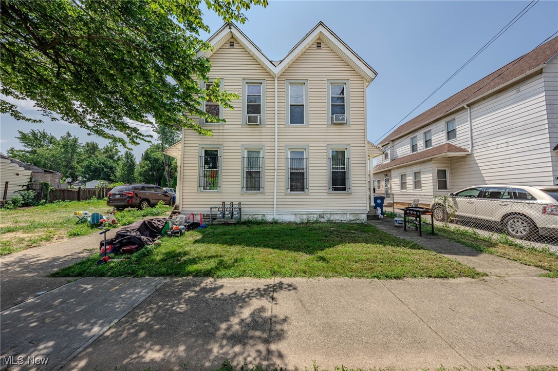 1410 E 45th Street