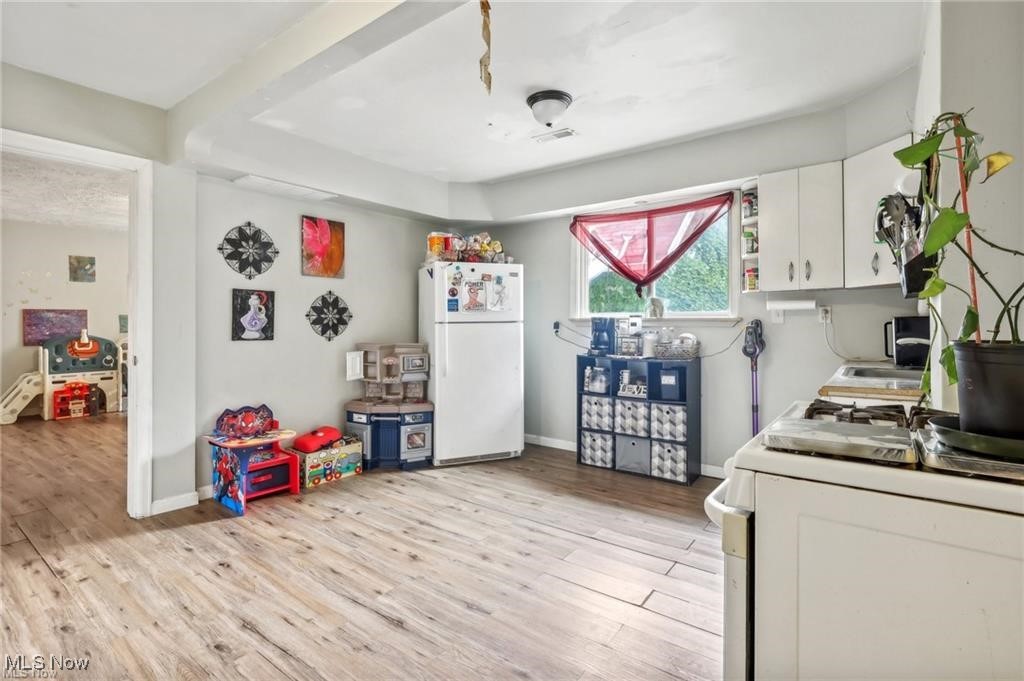 1410 E 45th Street