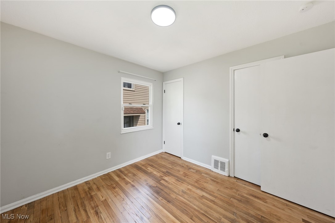 15803 Maplewood Avenue