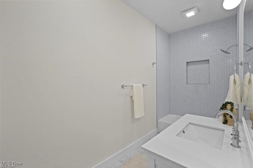 4210 Peach Court