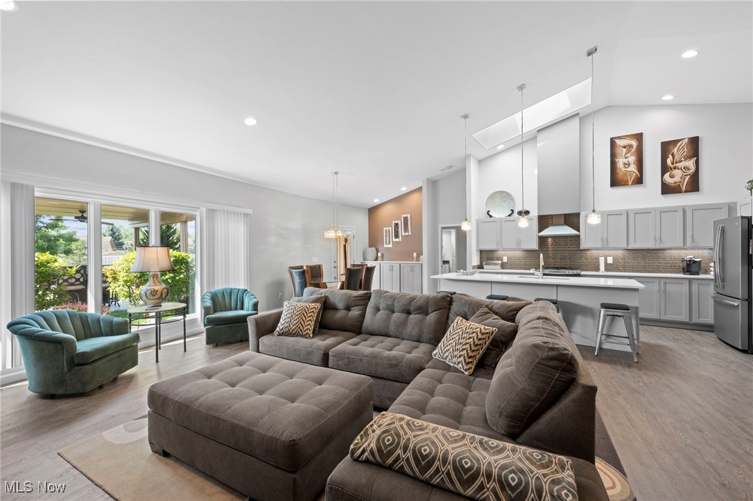 9088 Hummingbird Lane