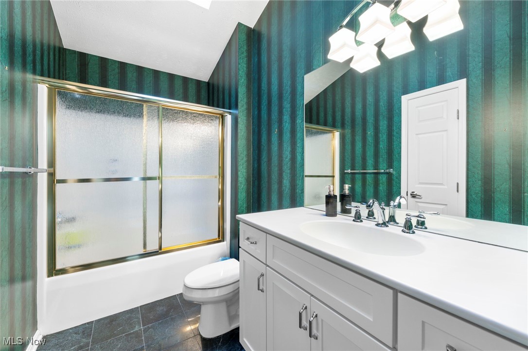 6818 Hidden Lake Trail