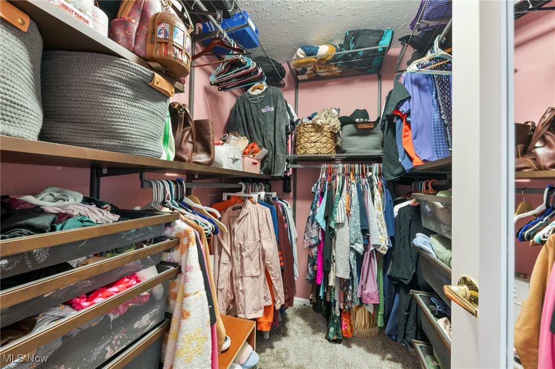 6818 Hidden Lake Trail